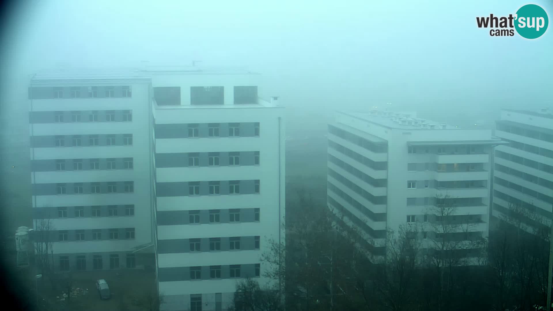 Live-Kreisverkehr Slavonska und Marin Držić Avenue zur Zagreb Webcam