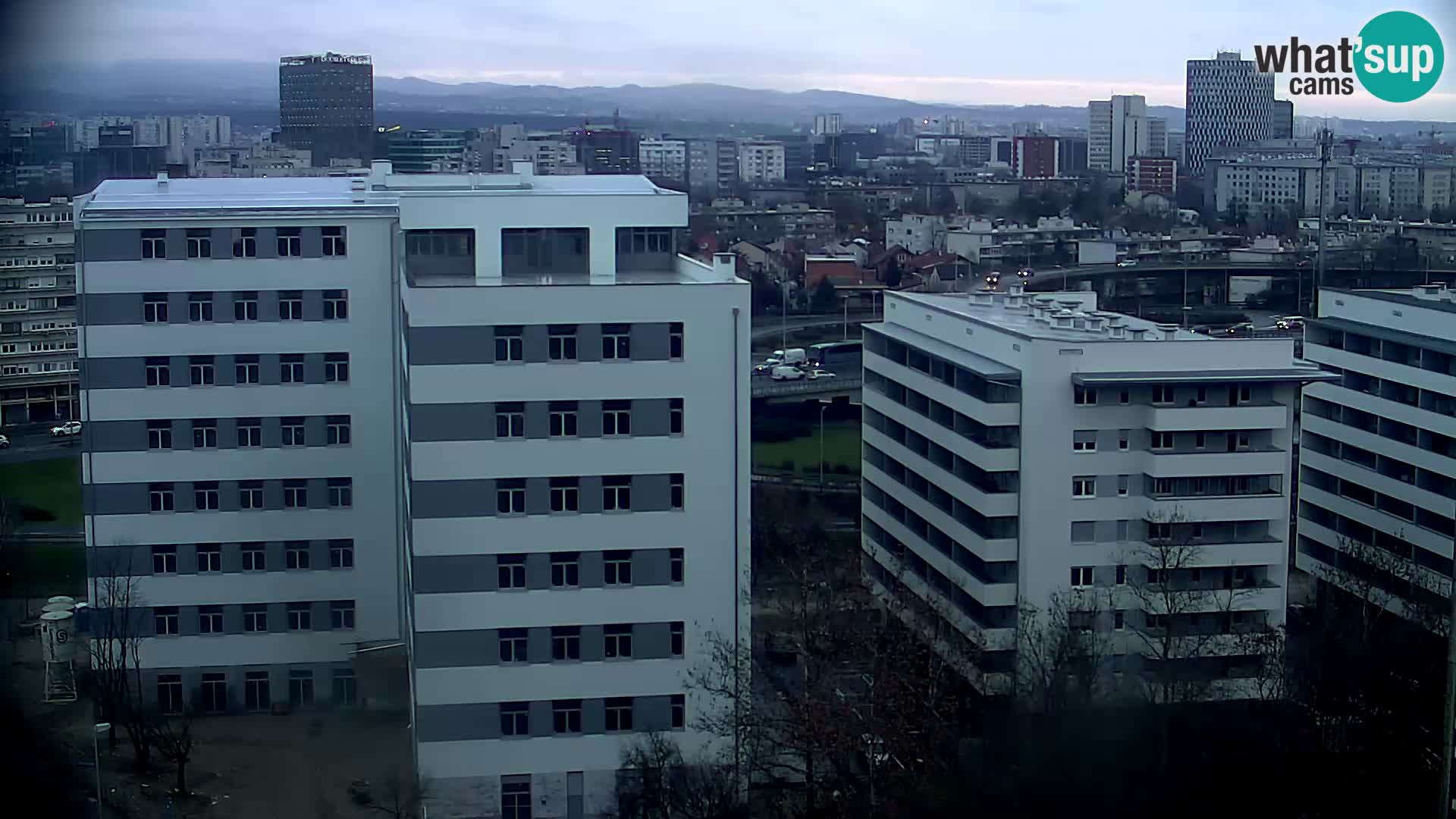 Live Interchange of Slavonska Avenue and Marin Držić Avenue in Zagreb webcam