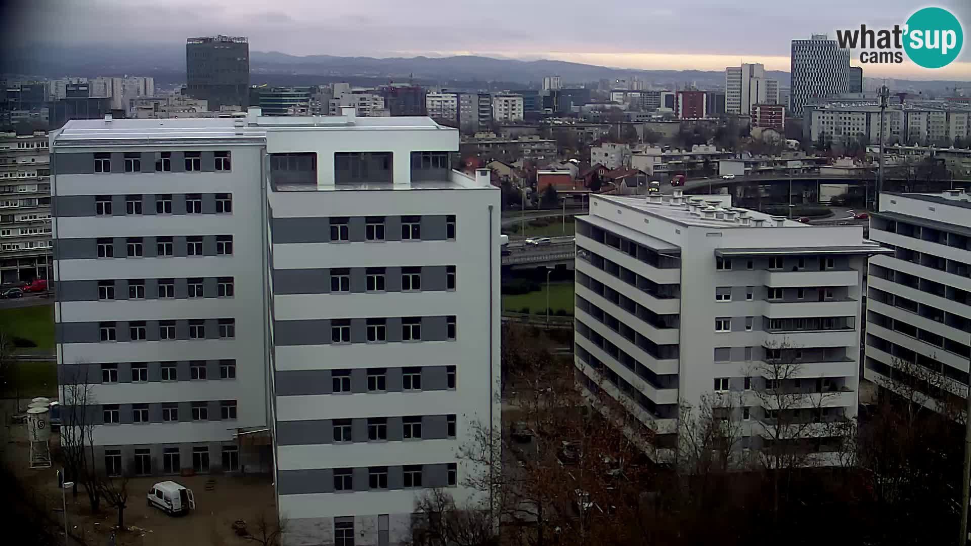 Rotatoria e incrocio viale Slavonska e Marin Držić  – webcam di Zagabria