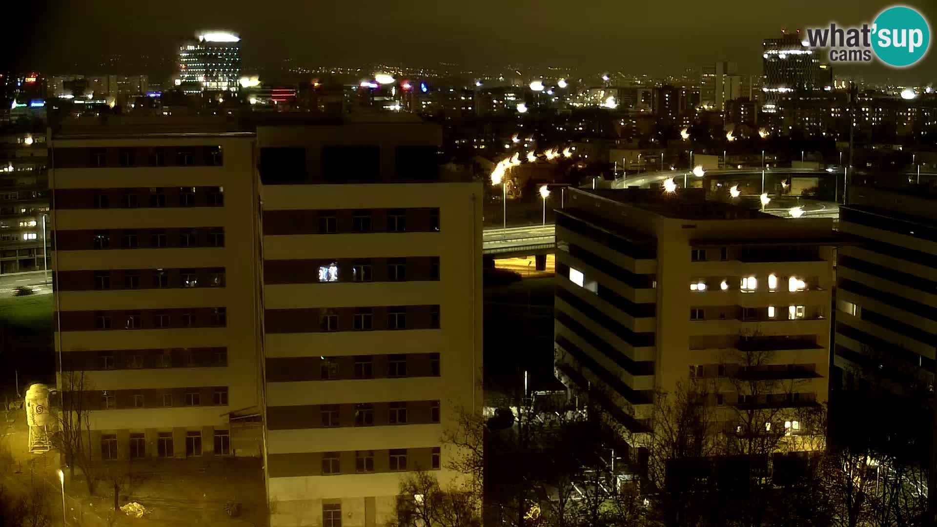 Live-Kreisverkehr Slavonska und Marin Držić Avenue zur Zagreb Webcam