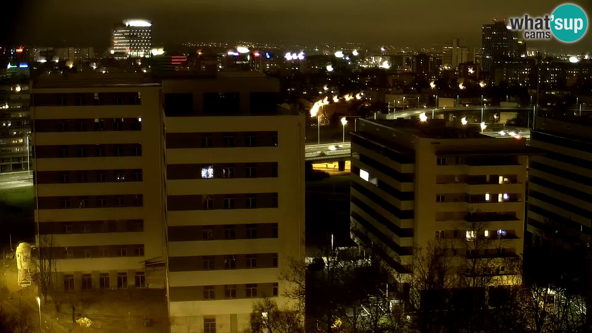 Live-Kreisverkehr Slavonska und Marin Držić Avenue zur Zagreb Webcam