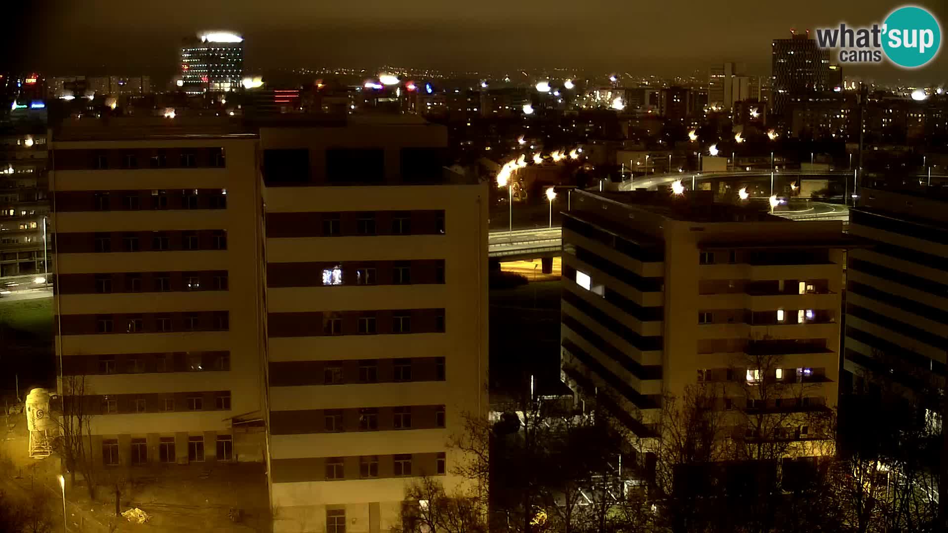 Live-Kreisverkehr Slavonska und Marin Držić Avenue zur Zagreb Webcam