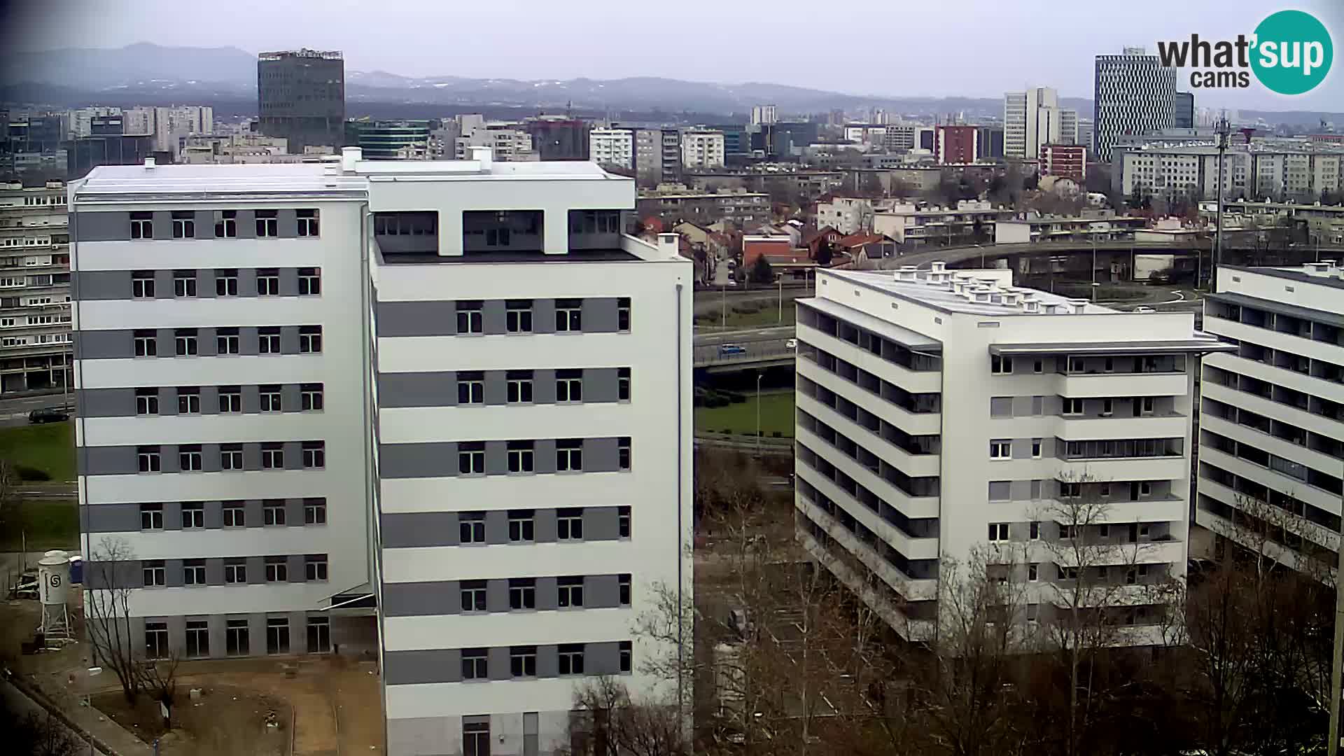 Live Interchange of Slavonska Avenue and Marin Držić Avenue in Zagreb webcam