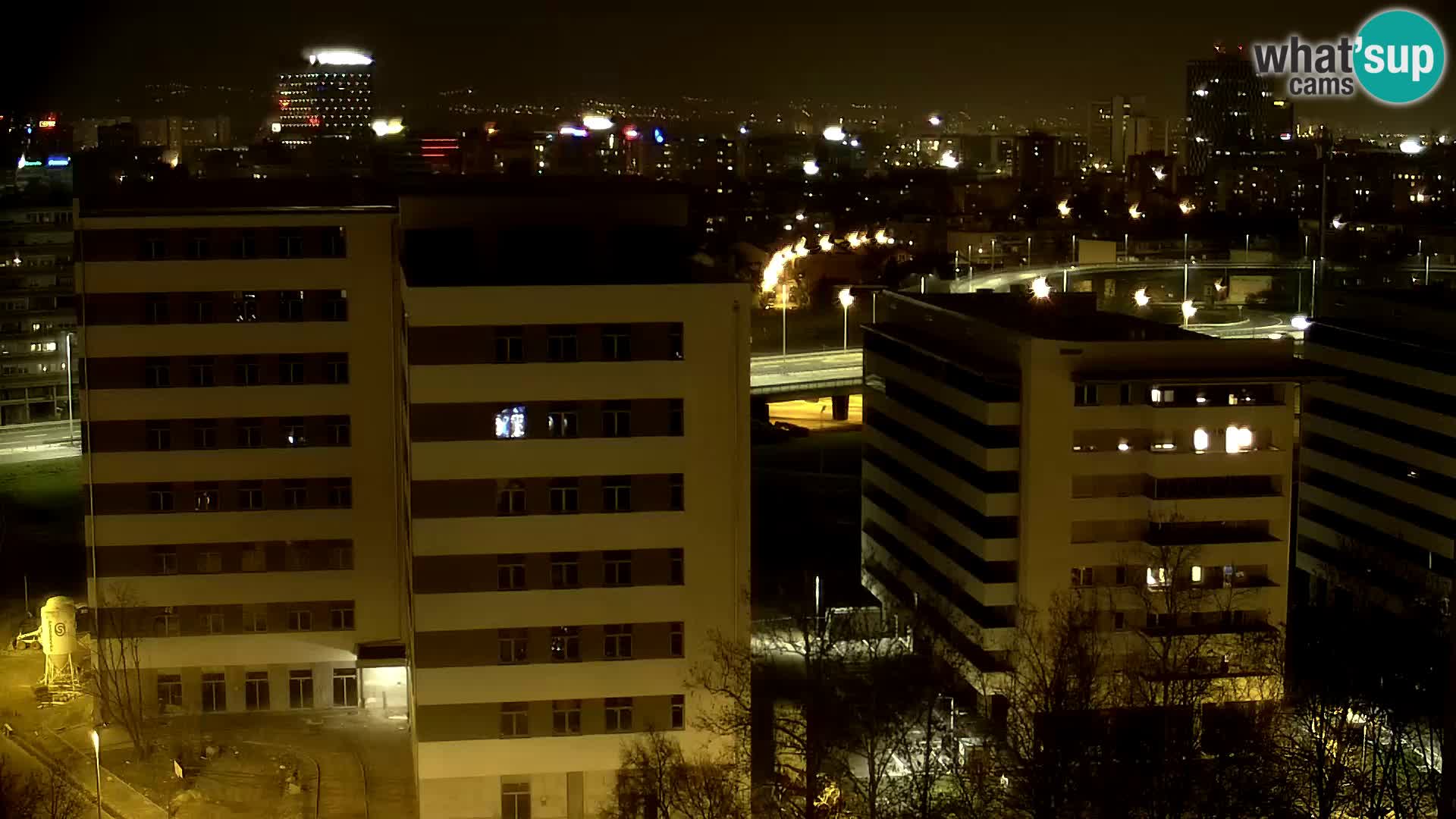 Live-Kreisverkehr Slavonska und Marin Držić Avenue zur Zagreb Webcam