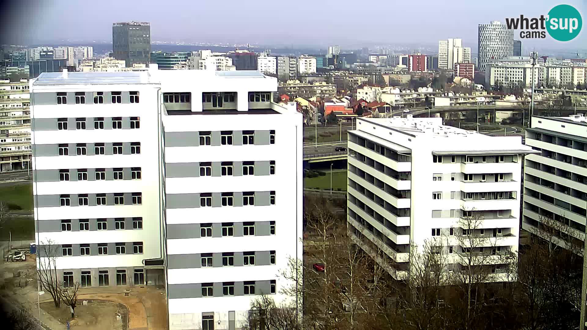 Live-Kreisverkehr Slavonska und Marin Držić Avenue zur Zagreb Webcam