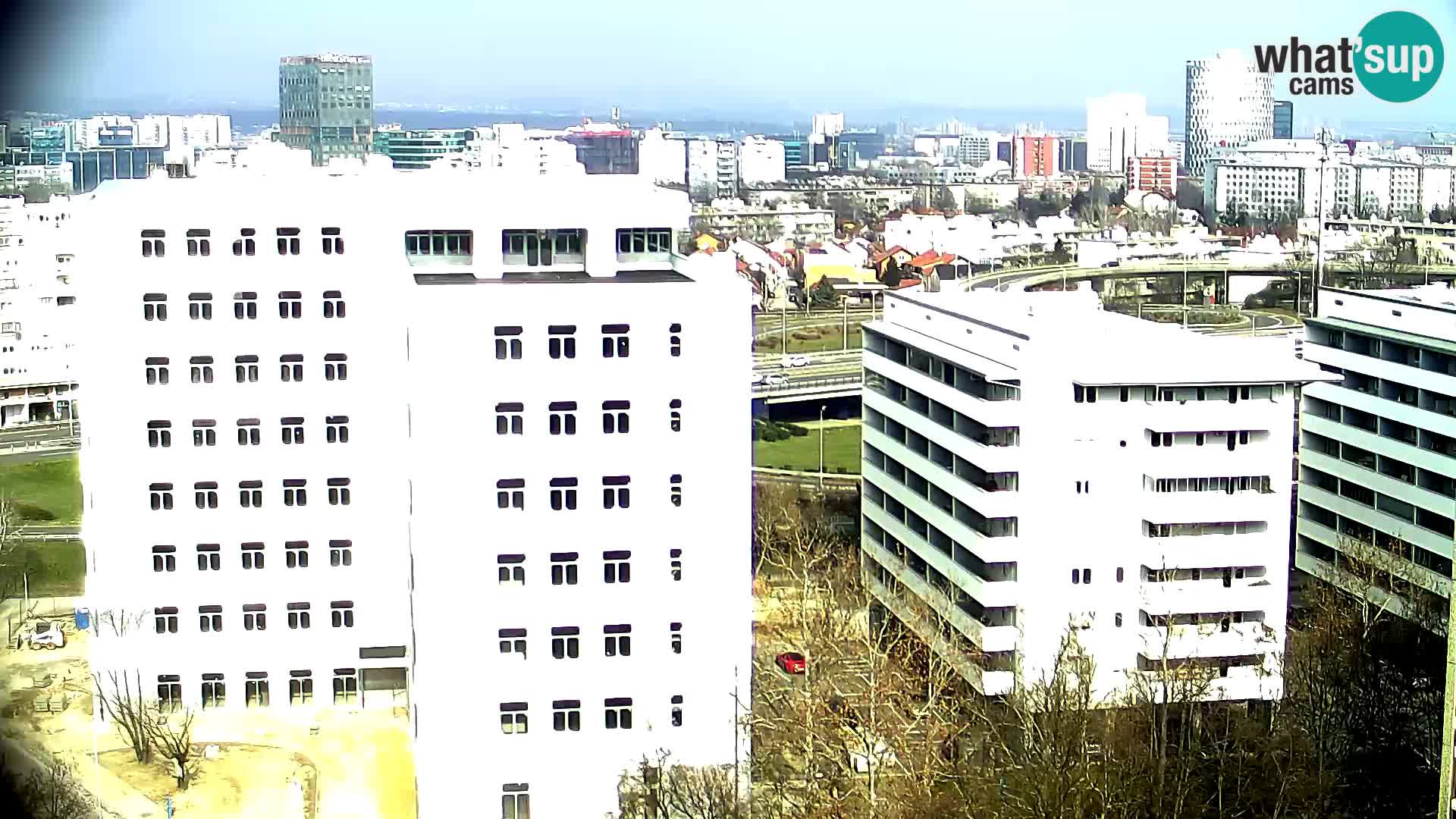 Rond-point en direct traversant les avenues Slavonska et Marin Držić à Zagreb webcam