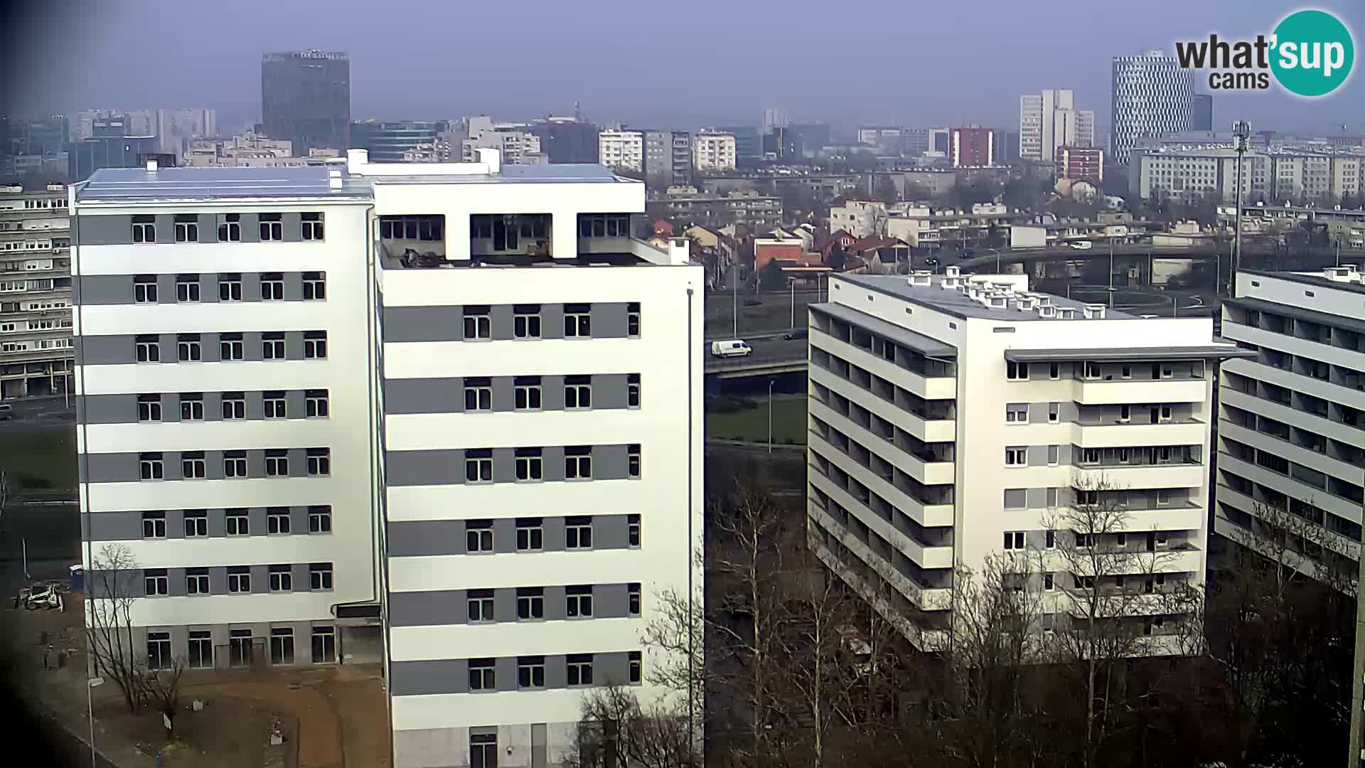 Live-Kreisverkehr Slavonska und Marin Držić Avenue zur Zagreb Webcam