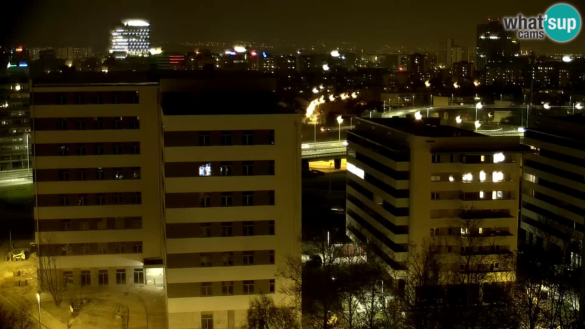 Rond-point en direct traversant les avenues Slavonska et Marin Držić à Zagreb webcam