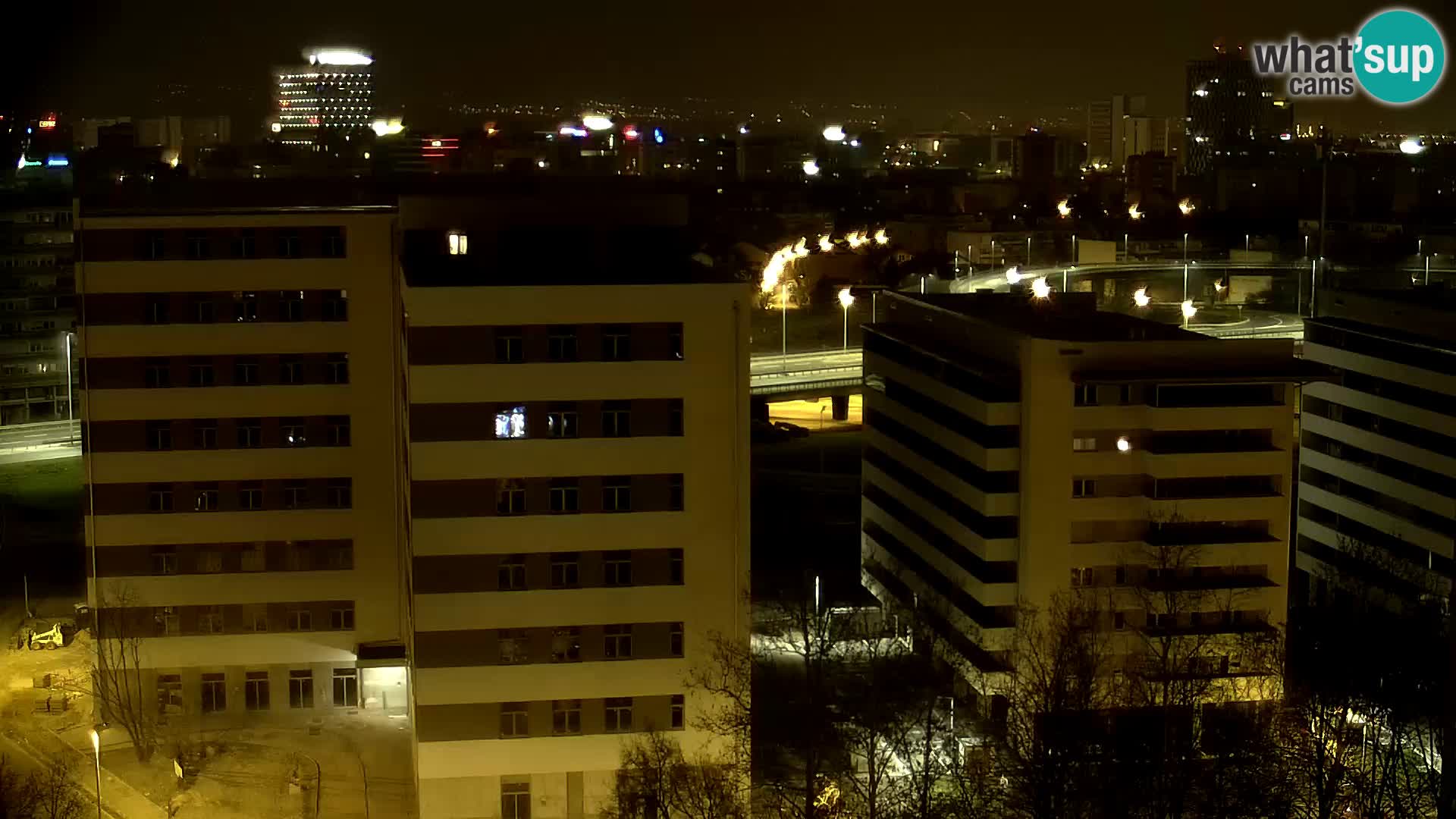 Rond-point en direct traversant les avenues Slavonska et Marin Držić à Zagreb webcam