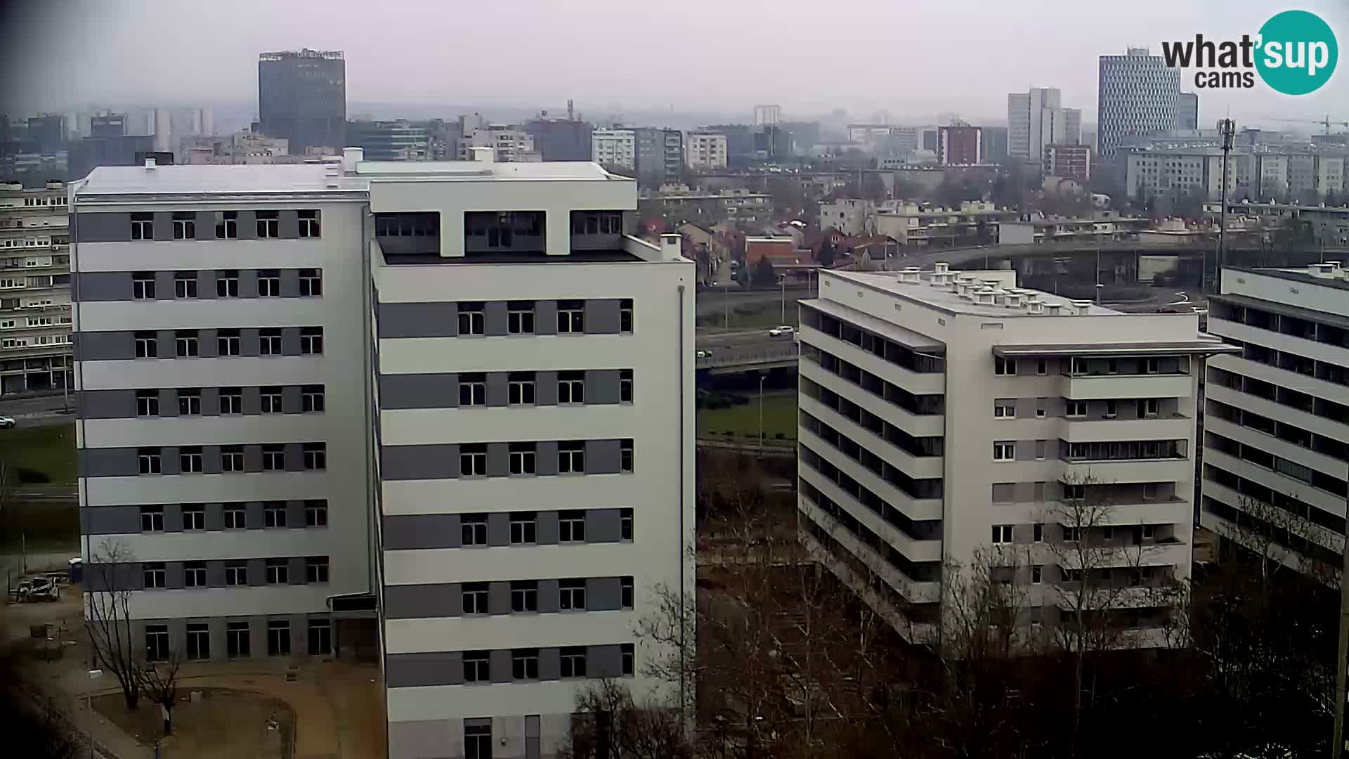 Live-Kreisverkehr Slavonska und Marin Držić Avenue zur Zagreb Webcam