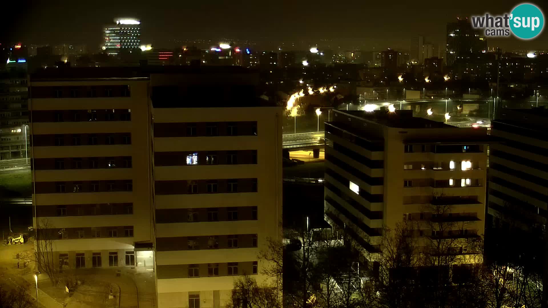 Rond-point en direct traversant les avenues Slavonska et Marin Držić à Zagreb webcam