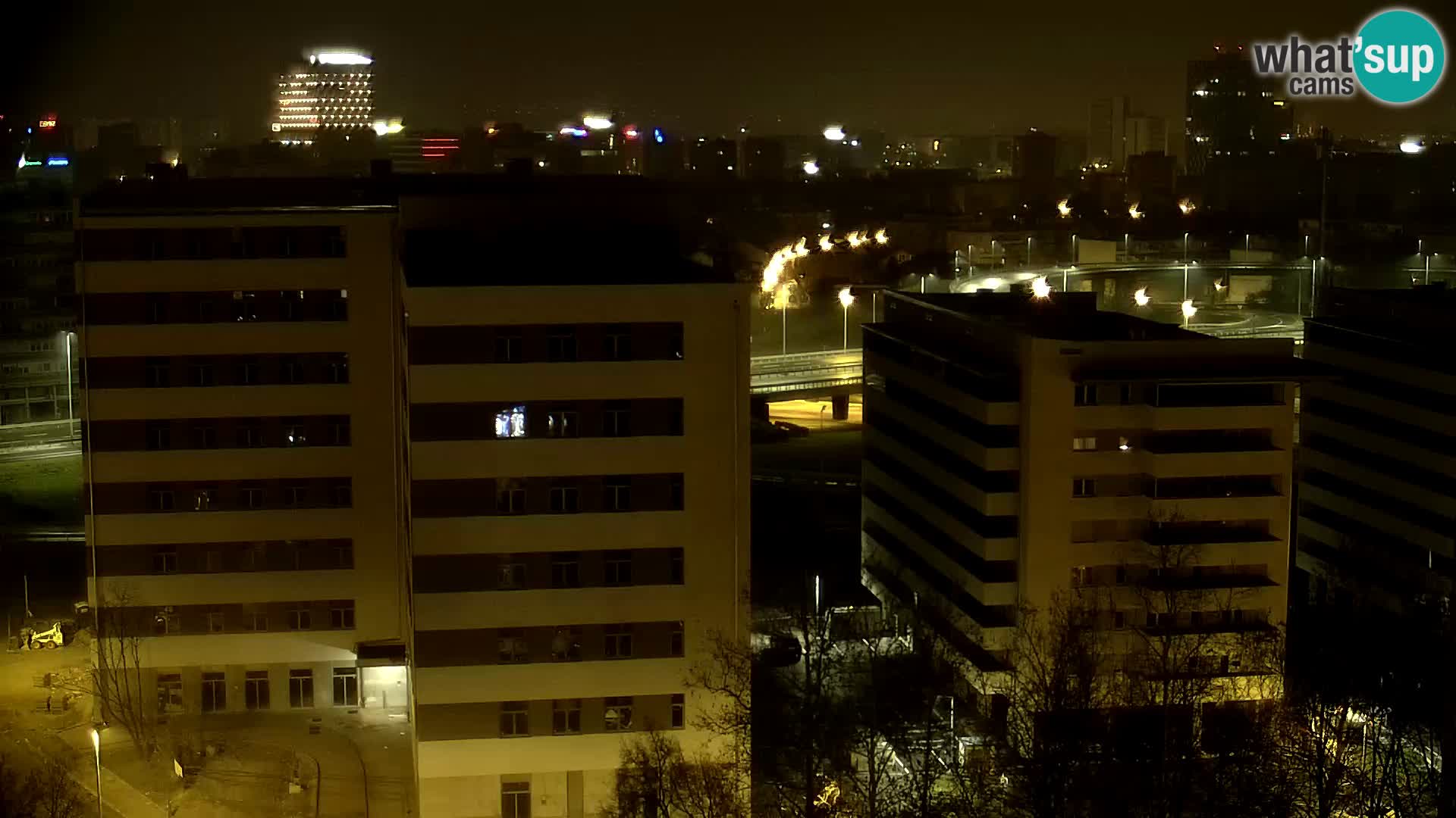 Rond-point en direct traversant les avenues Slavonska et Marin Držić à Zagreb webcam