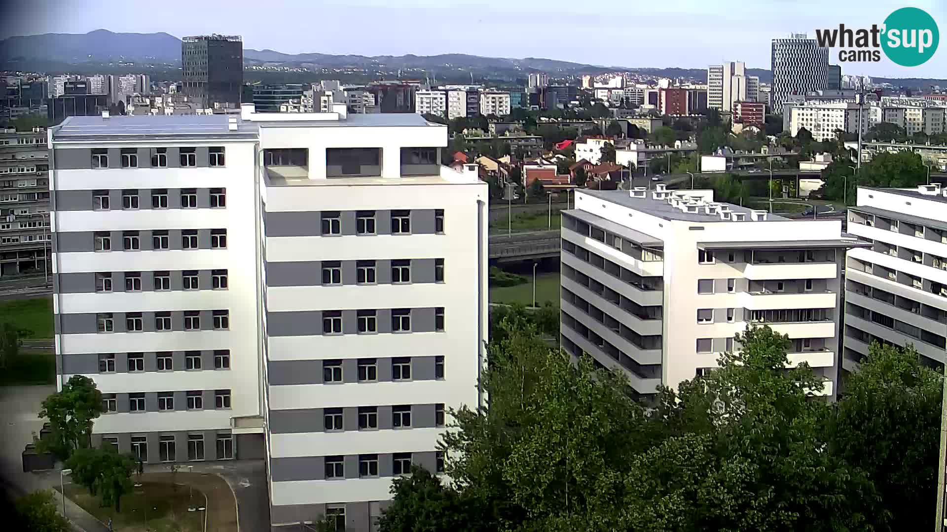Live Interchange of Slavonska Avenue and Marin Držić Avenue in Zagreb webcam