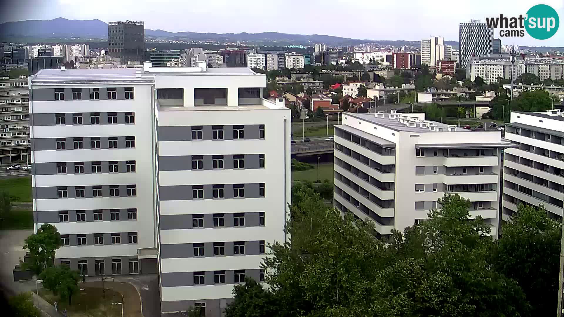 Live Interchange of Slavonska Avenue and Marin Držić Avenue in Zagreb webcam