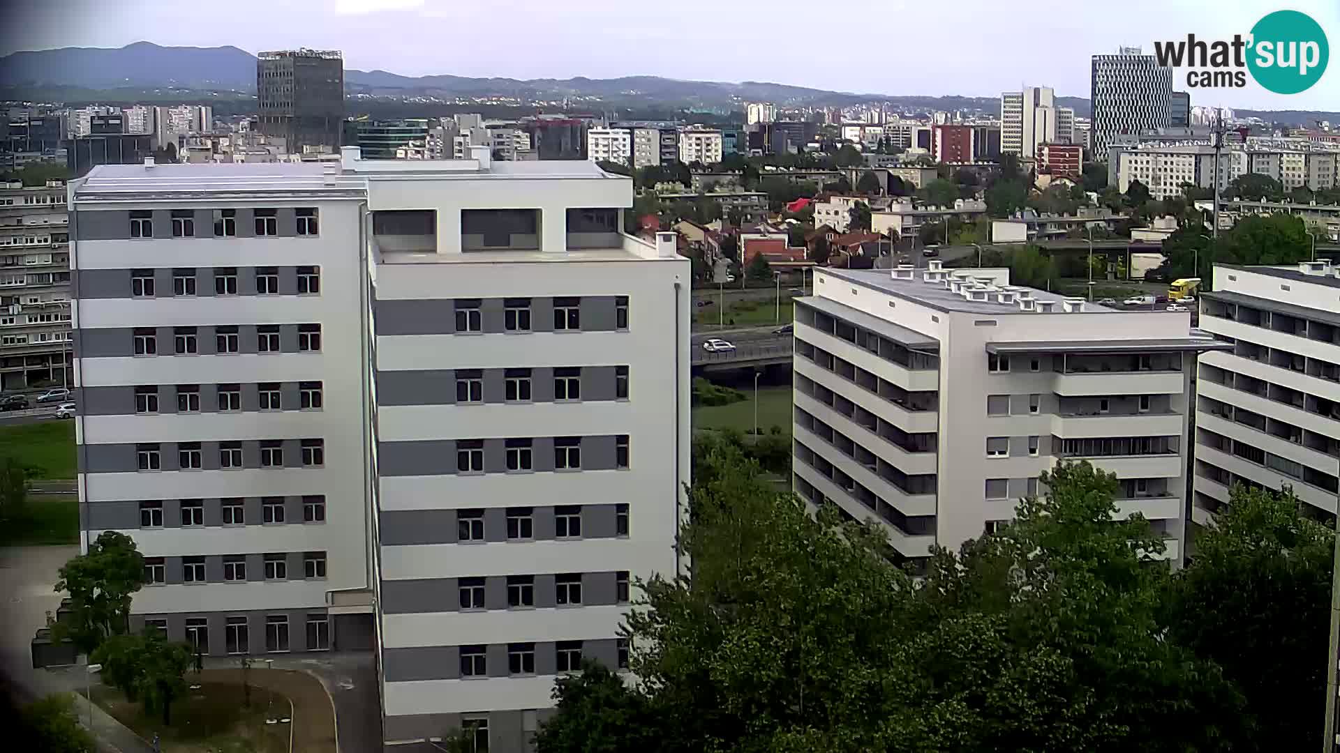 Live Interchange of Slavonska Avenue and Marin Držić Avenue in Zagreb webcam