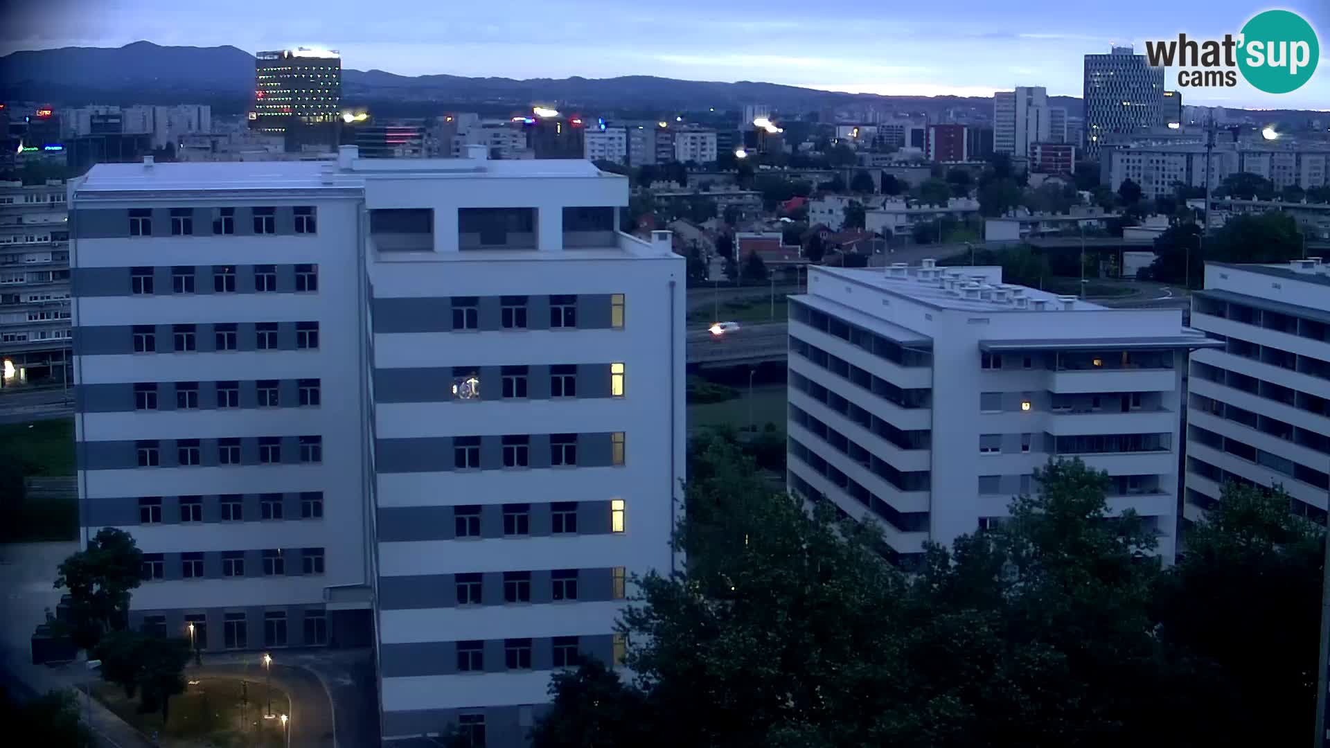 Live Interchange of Slavonska Avenue and Marin Držić Avenue in Zagreb webcam