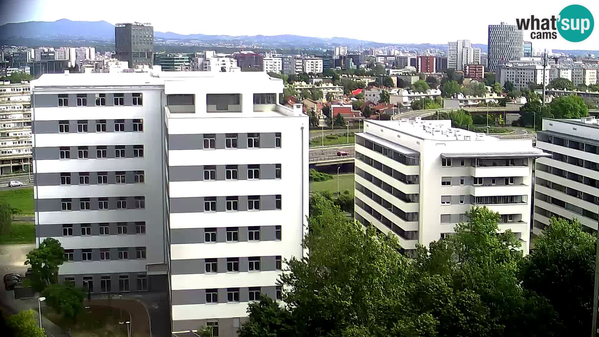 Live Interchange of Slavonska Avenue and Marin Držić Avenue in Zagreb webcam
