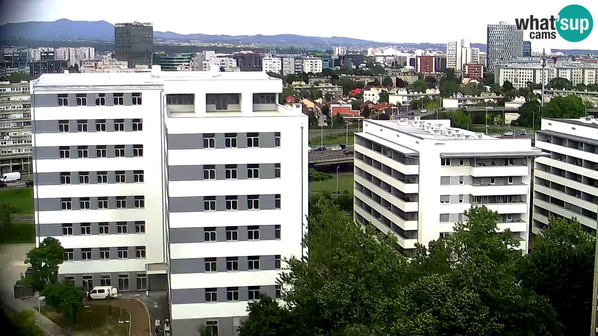 Live Interchange of Slavonska Avenue and Marin Držić Avenue in Zagreb webcam