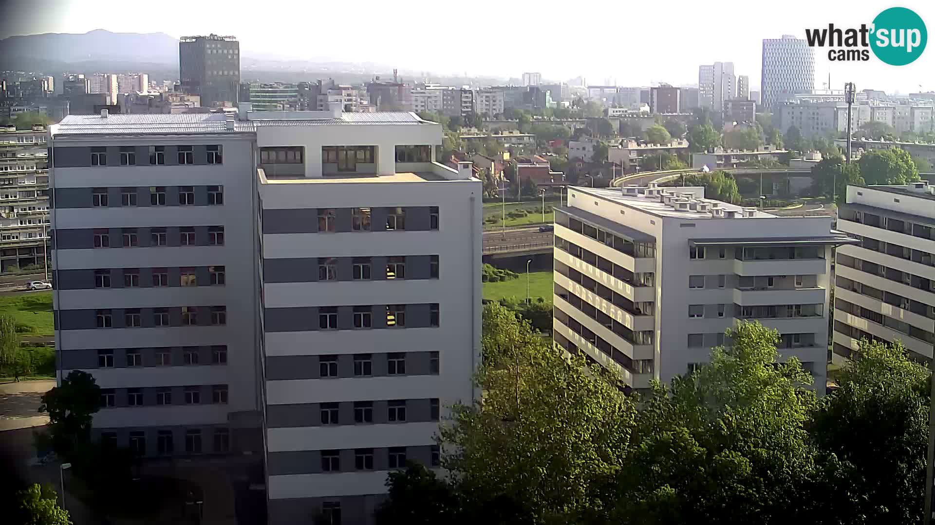 Krožišče Slavonske in Marin Držićeve ulice v Zagrebu v živo