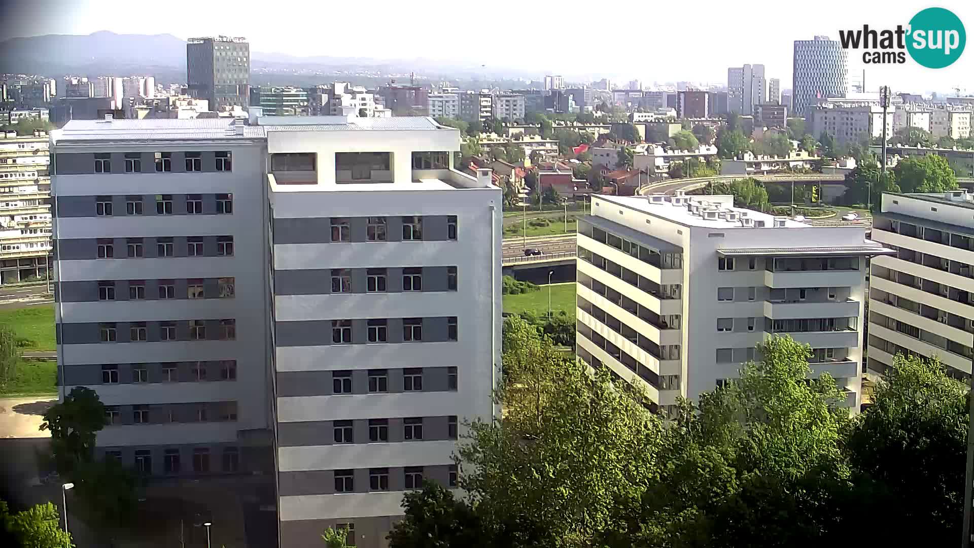 Live Interchange of Slavonska Avenue and Marin Držić Avenue in Zagreb webcam