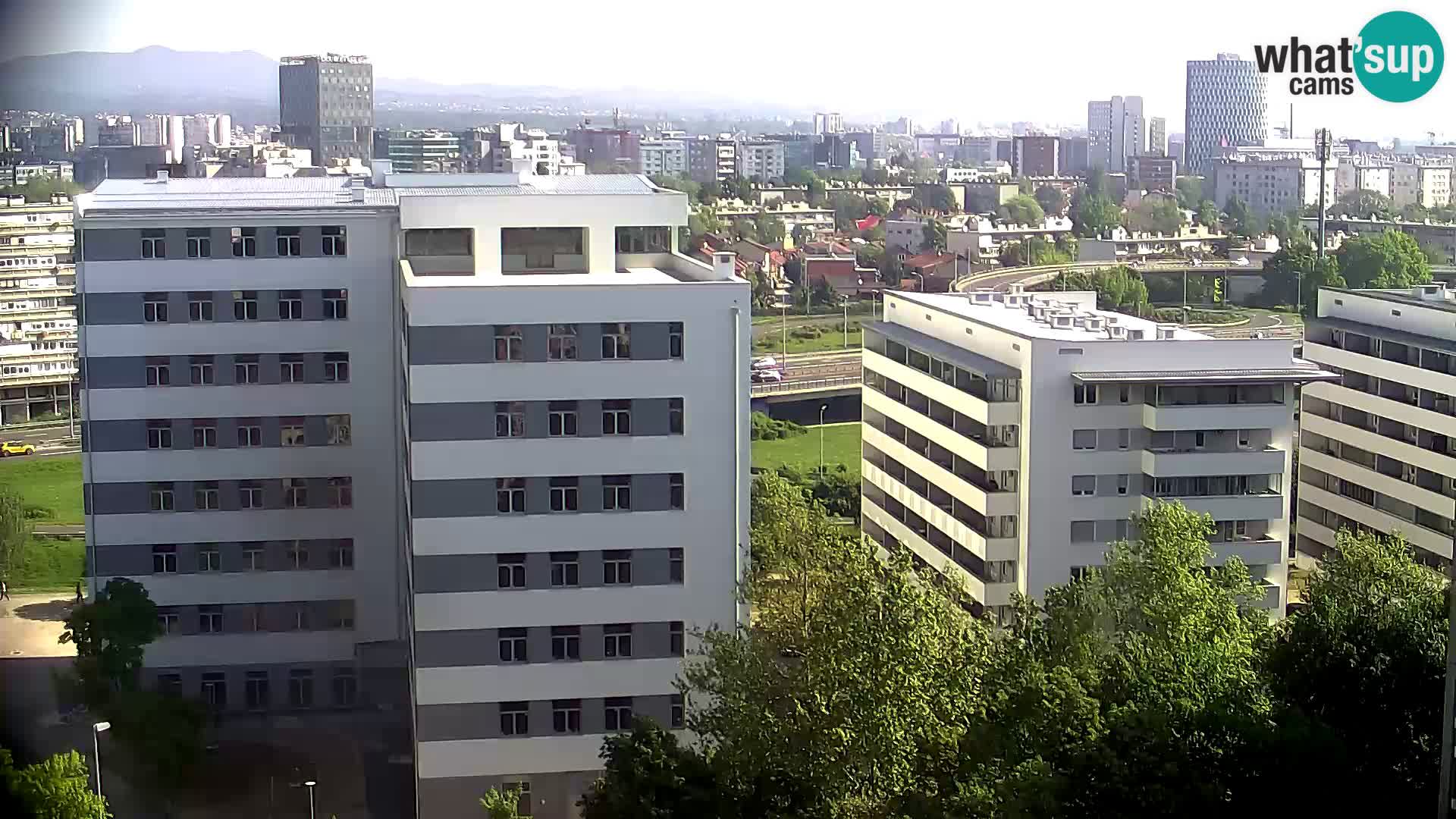 Live Interchange of Slavonska Avenue and Marin Držić Avenue in Zagreb webcam