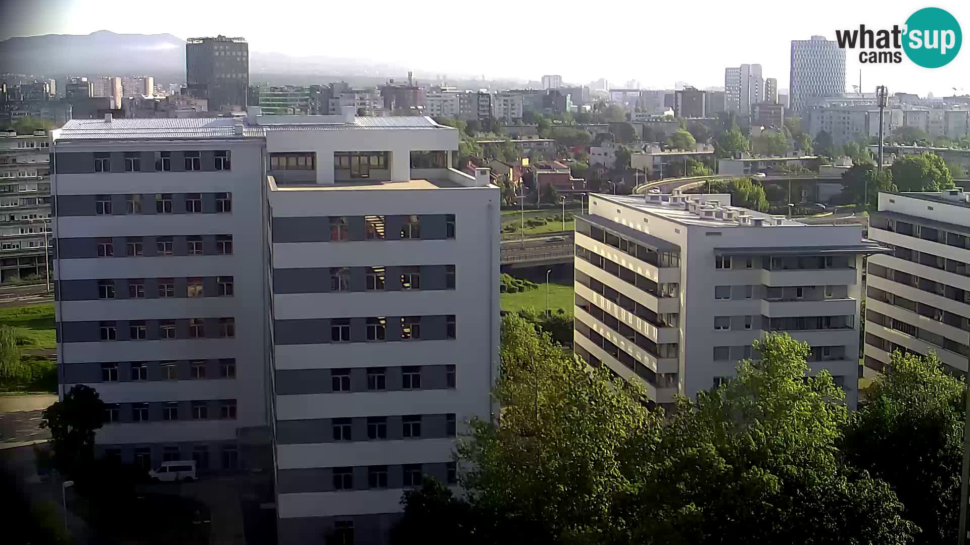 Live Interchange of Slavonska Avenue and Marin Držić Avenue in Zagreb webcam