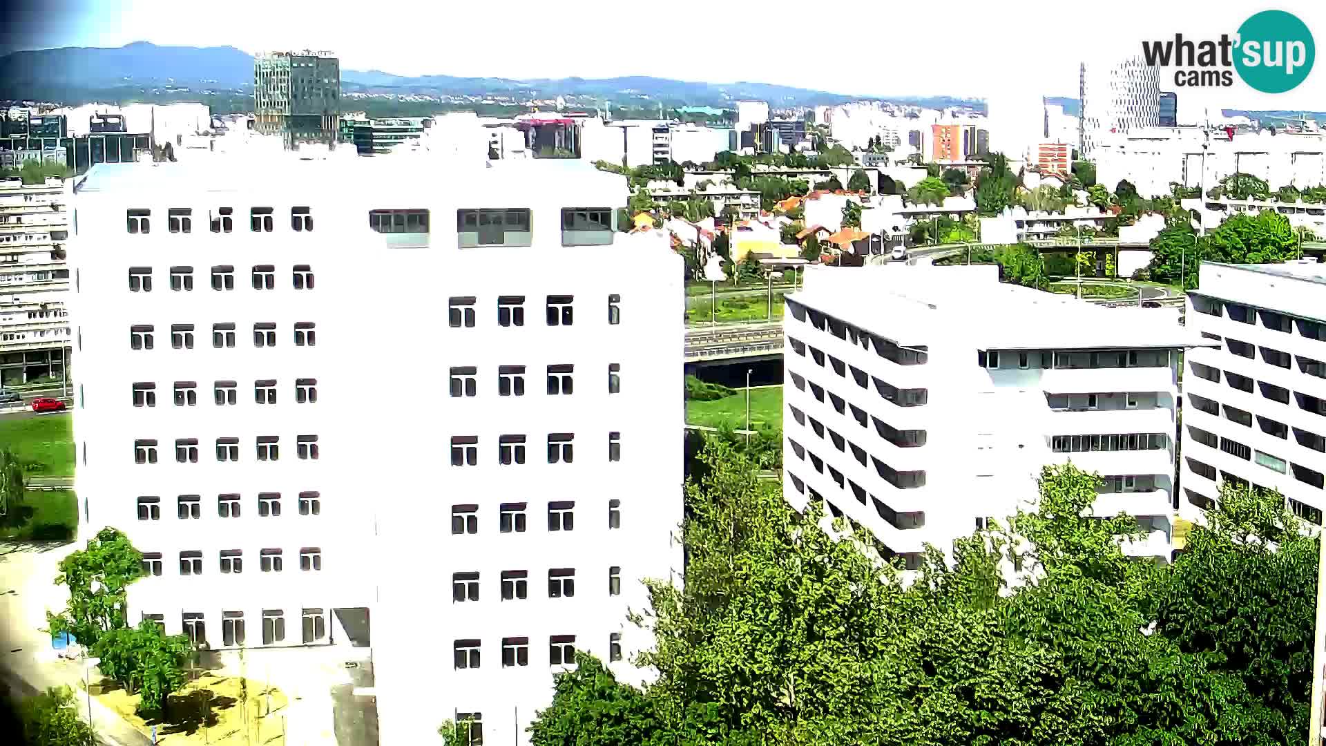 Rotatoria e incrocio viale Slavonska e Marin Držić  – webcam di Zagabria