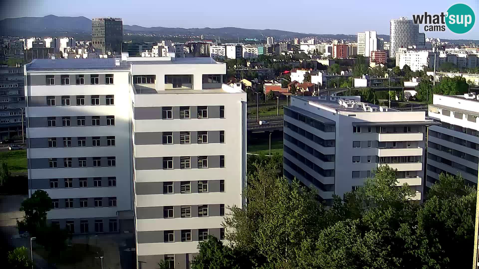 Live Interchange of Slavonska Avenue and Marin Držić Avenue in Zagreb webcam