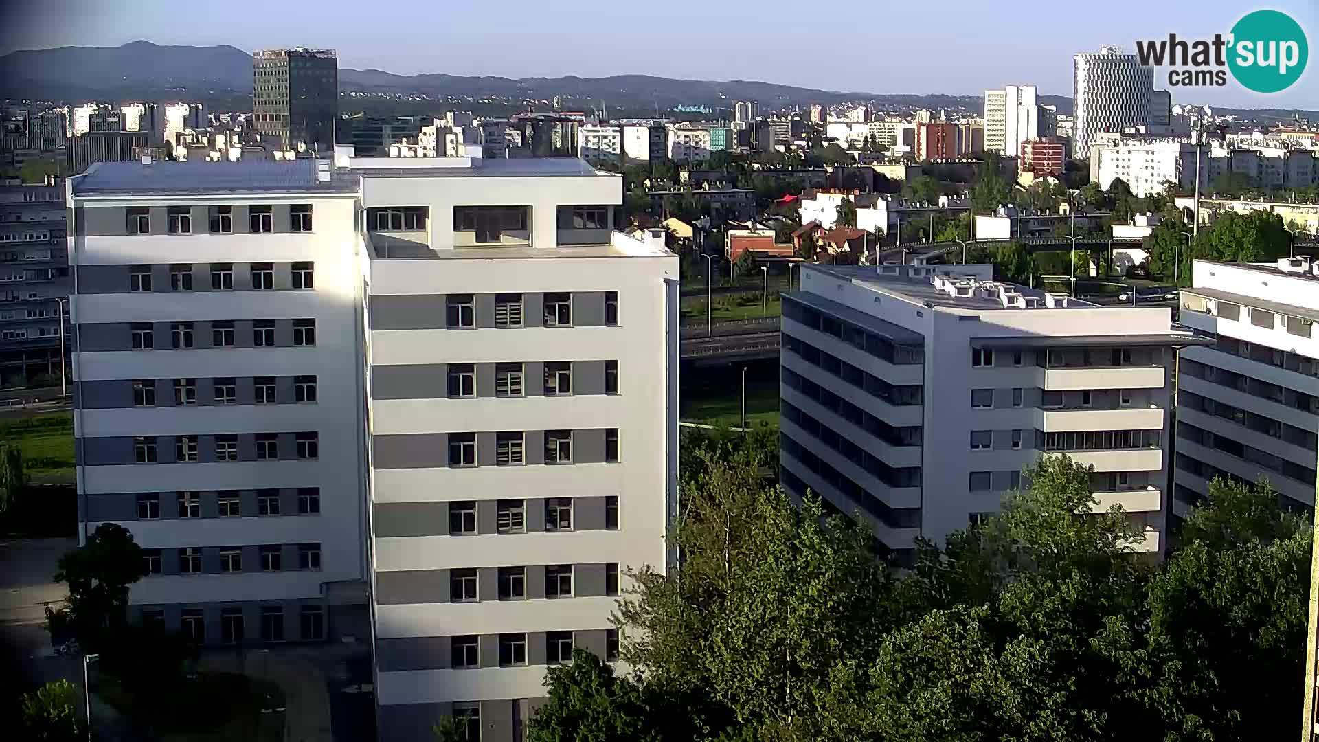 Rotatoria e incrocio viale Slavonska e Marin Držić  – webcam di Zagabria