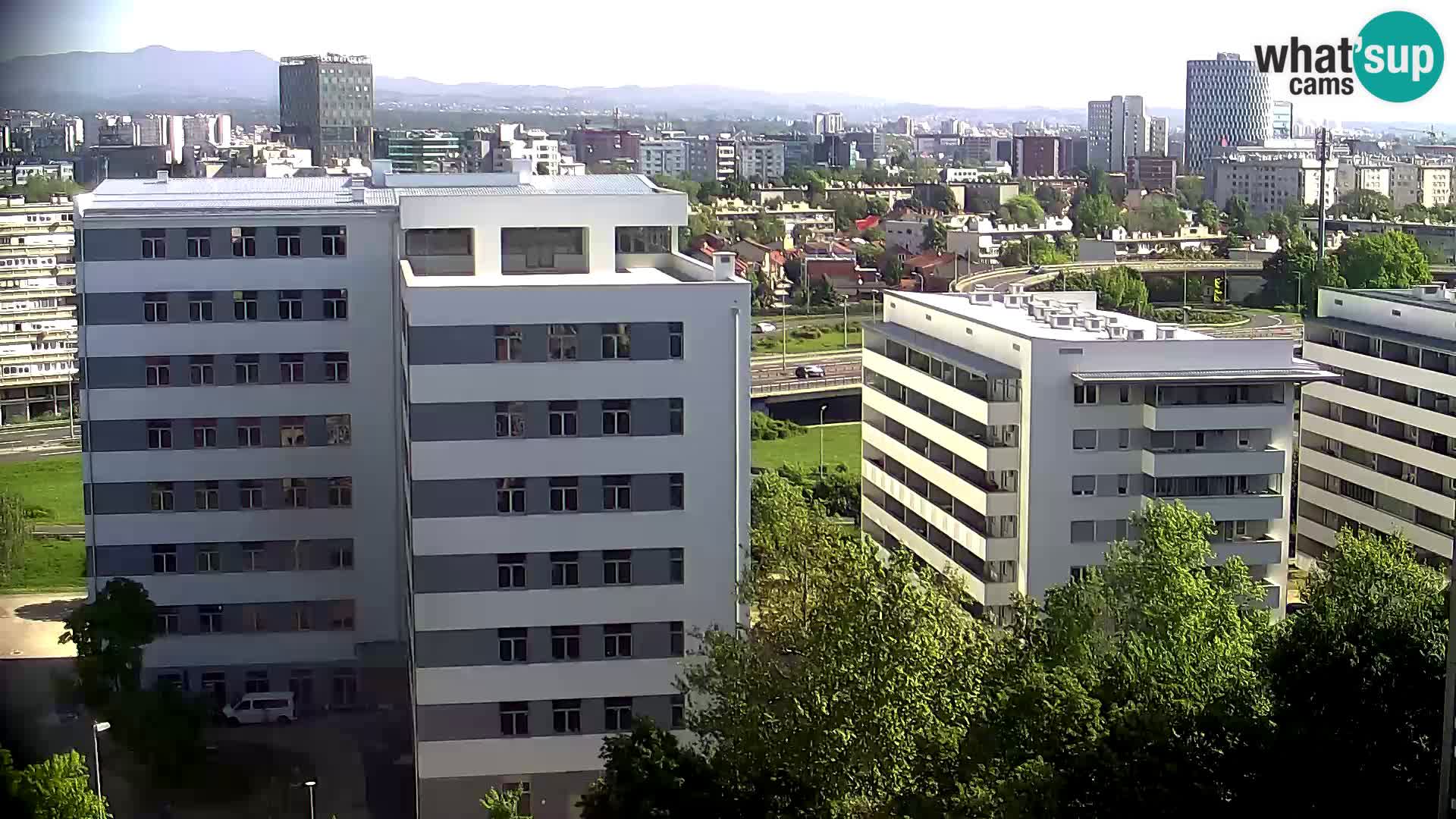 Live Interchange of Slavonska Avenue and Marin Držić Avenue in Zagreb webcam