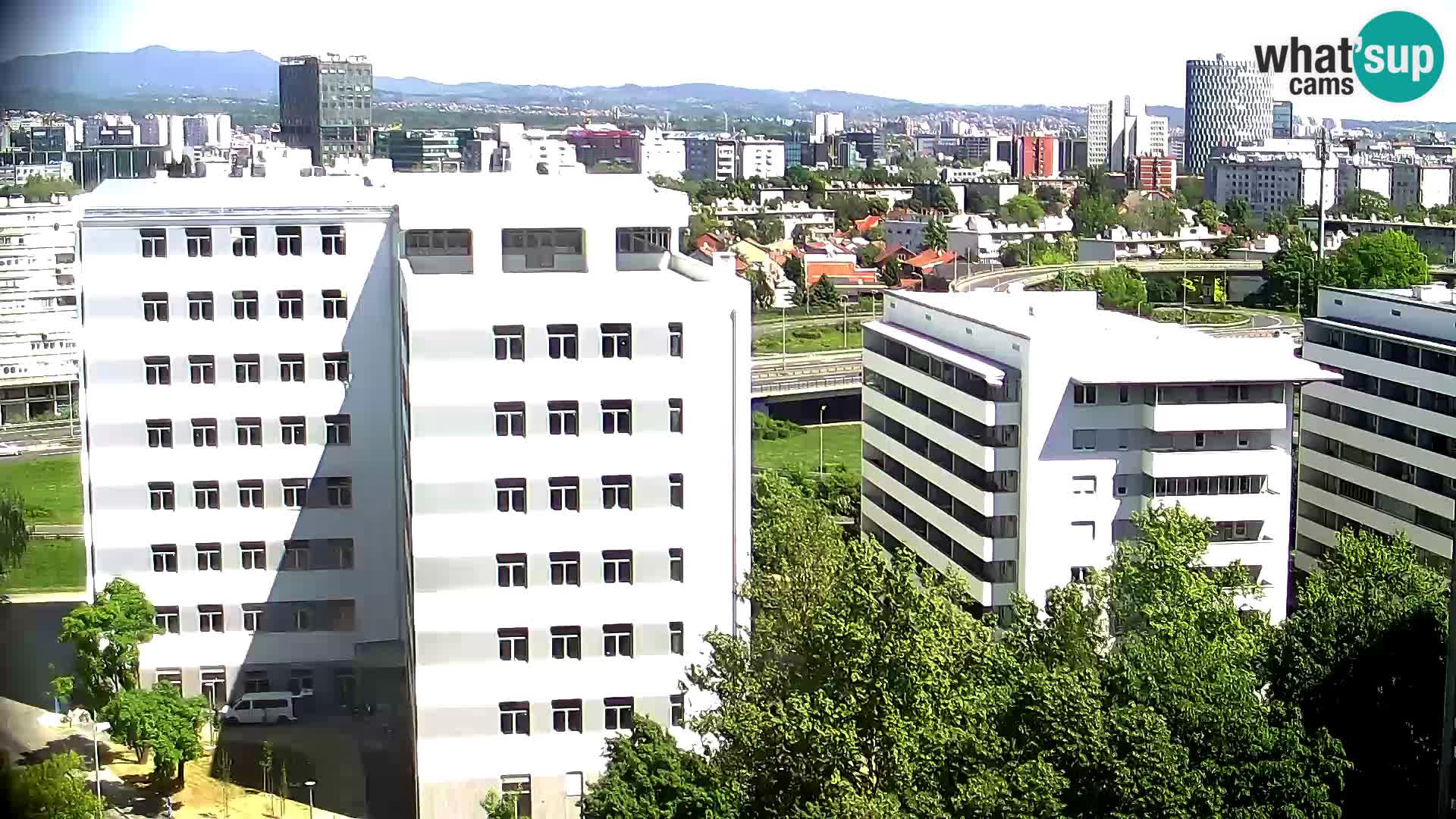 Rotatoria e incrocio viale Slavonska e Marin Držić  – webcam di Zagabria