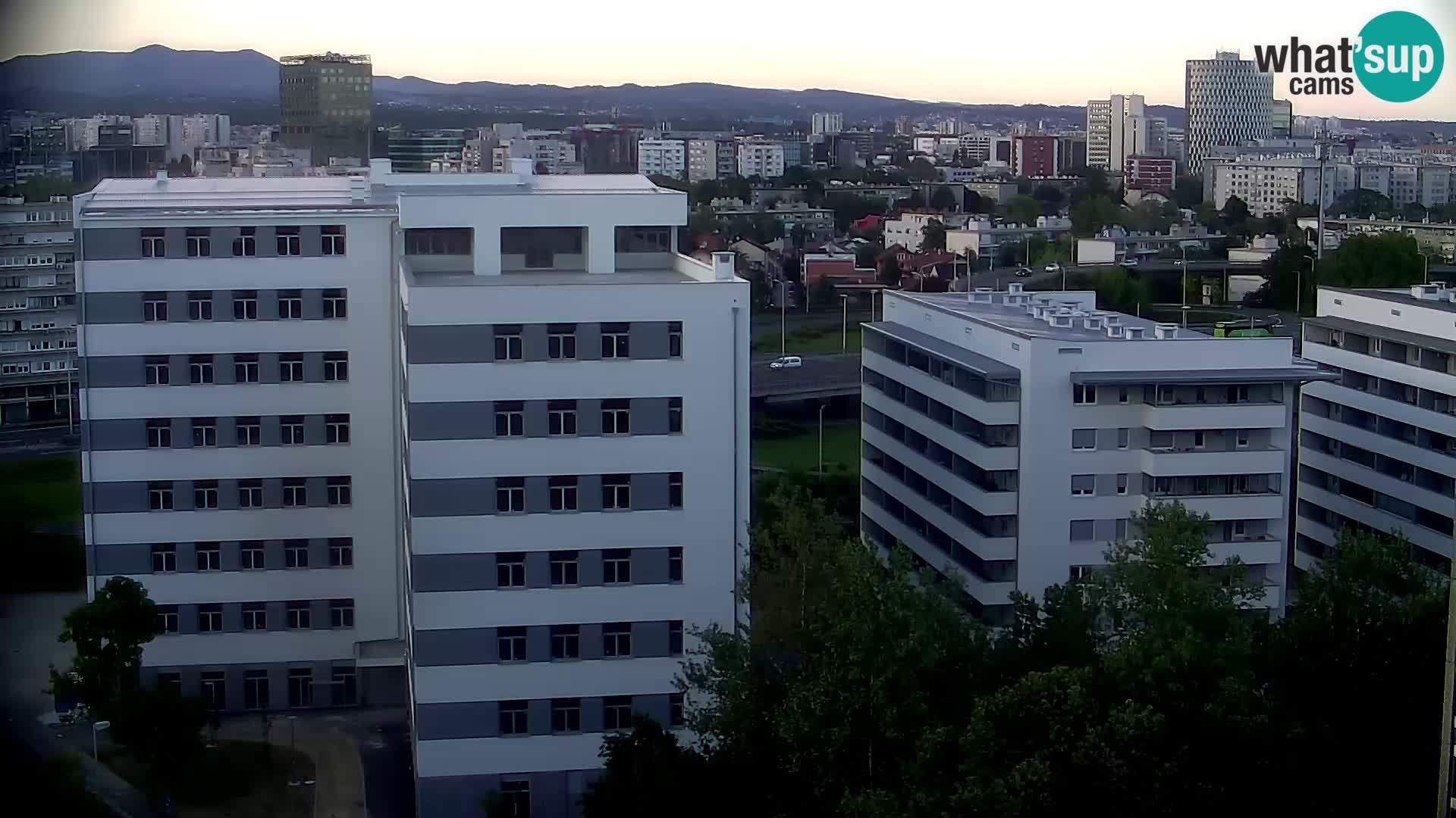 Live Interchange of Slavonska Avenue and Marin Držić Avenue in Zagreb webcam