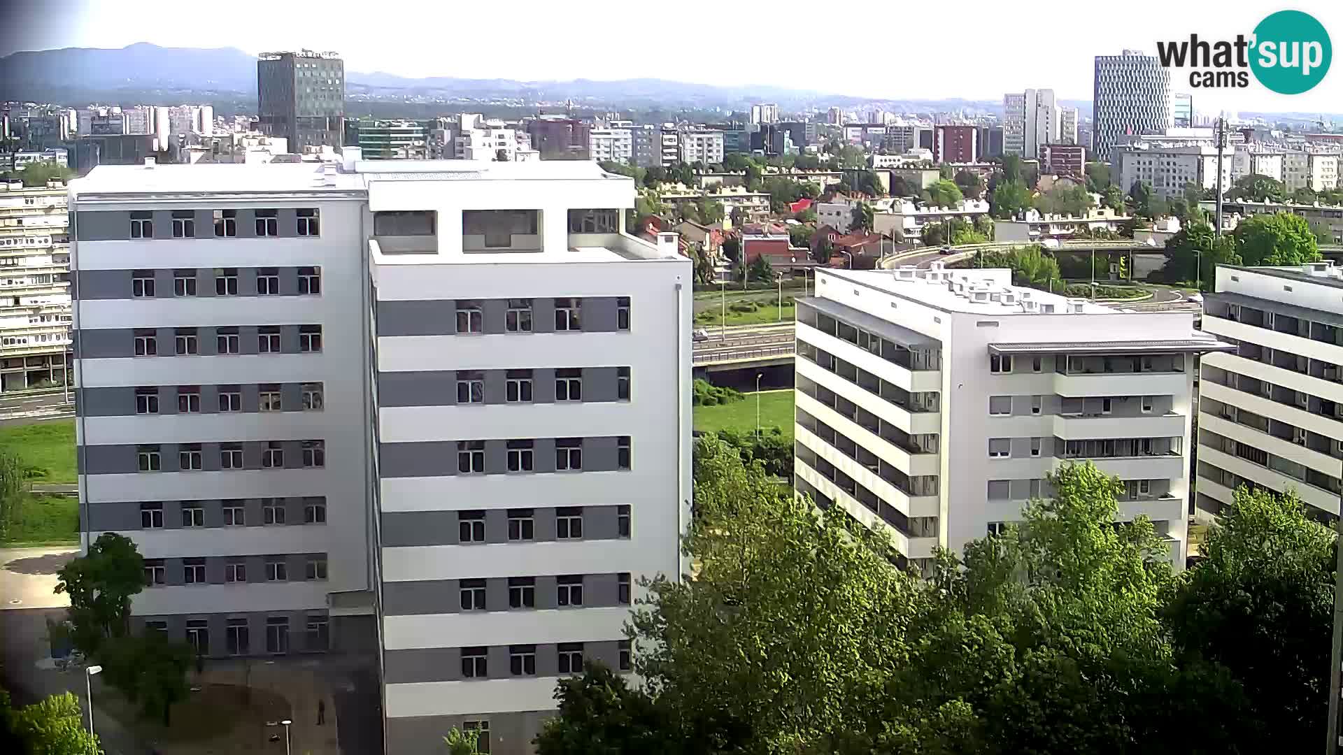Live Interchange of Slavonska Avenue and Marin Držić Avenue in Zagreb webcam