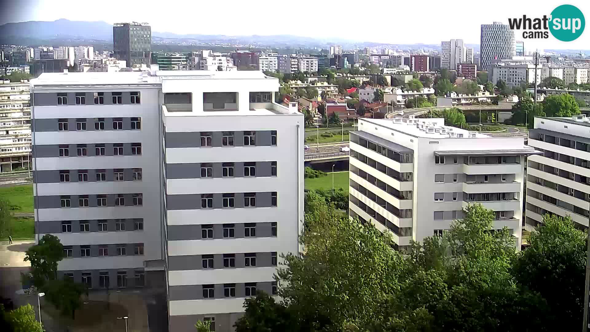 Live Interchange of Slavonska Avenue and Marin Držić Avenue in Zagreb webcam