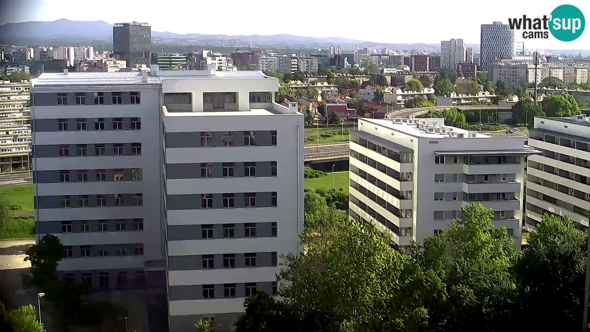 Krožišče Slavonske in Marin Držićeve ulice v Zagrebu v živo