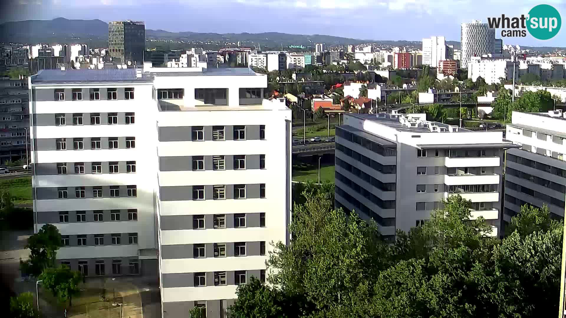 Web kamera Petlja Slavonska – Držićeva  – Zagreb Live