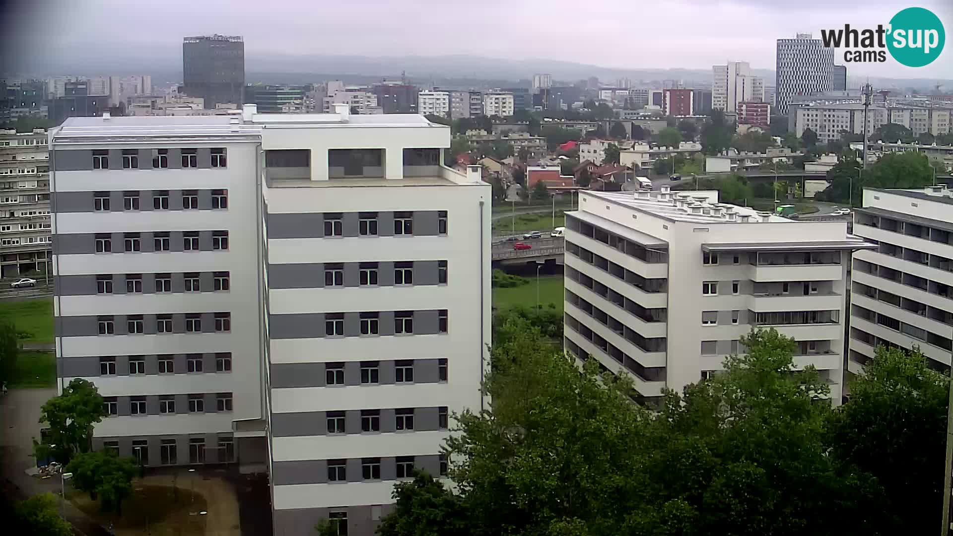 Krožišče Slavonske in Marin Držićeve ulice v Zagrebu v živo
