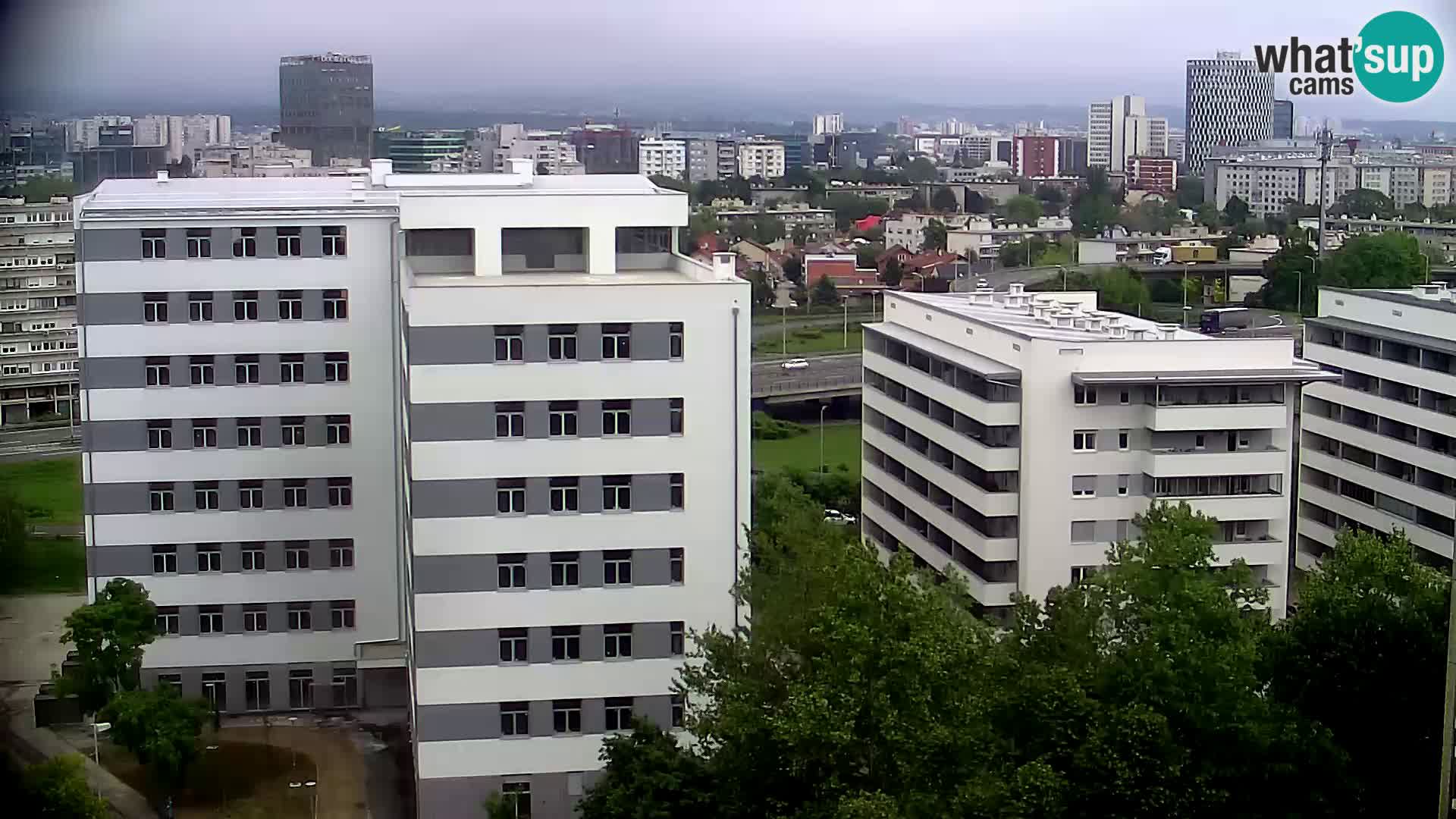 Krožišče Slavonske in Marin Držićeve ulice v Zagrebu v živo