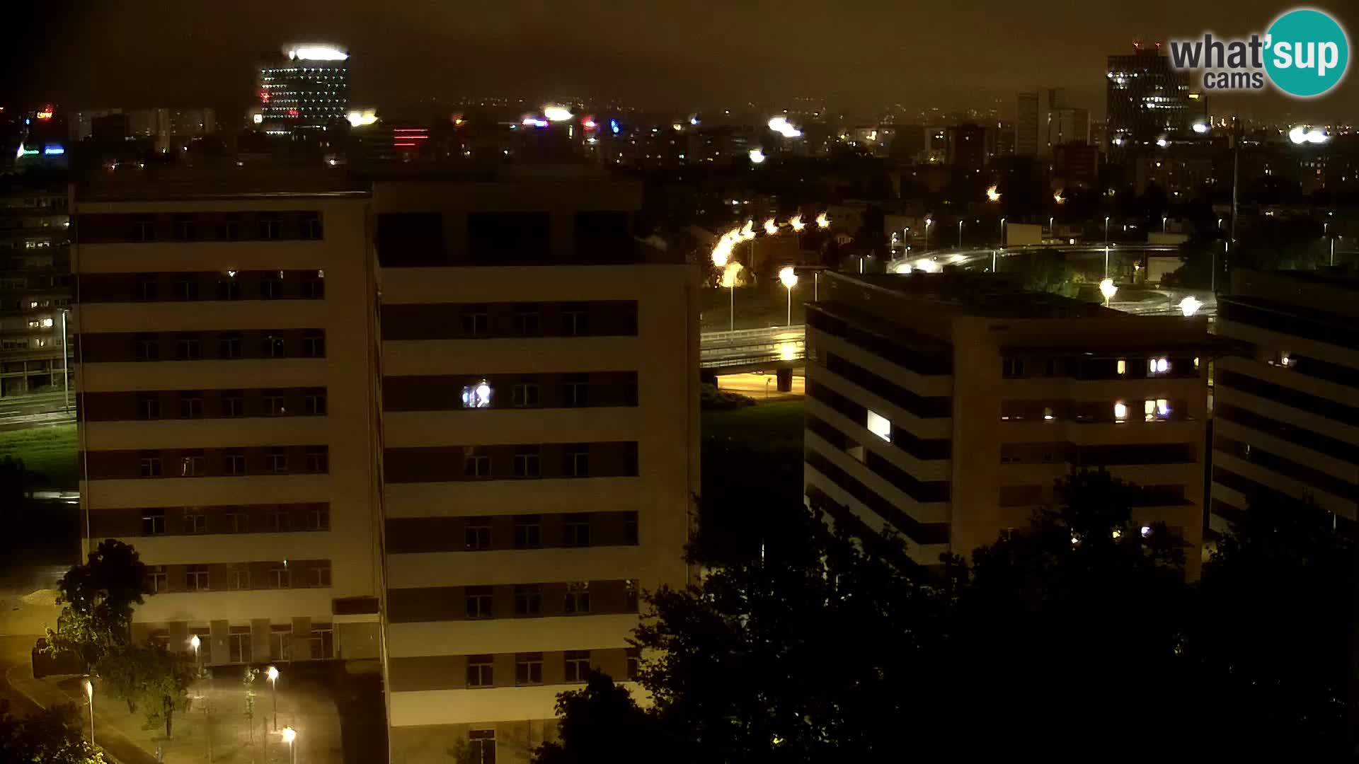 Krožišče Slavonske in Marin Držićeve ulice v Zagrebu v živo