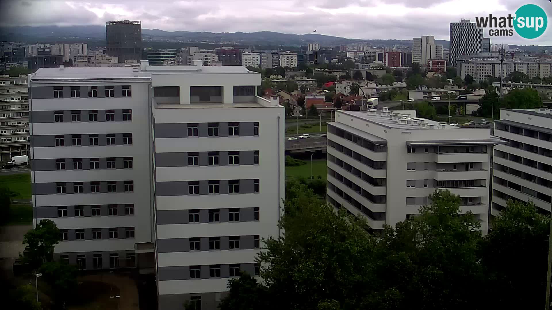 Rotatoria e incrocio viale Slavonska e Marin Držić  – webcam di Zagabria