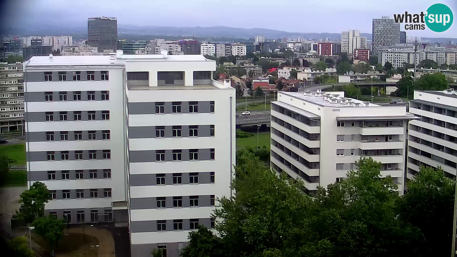 Web kamera Petlja Slavonska – Držićeva  – Zagreb Live