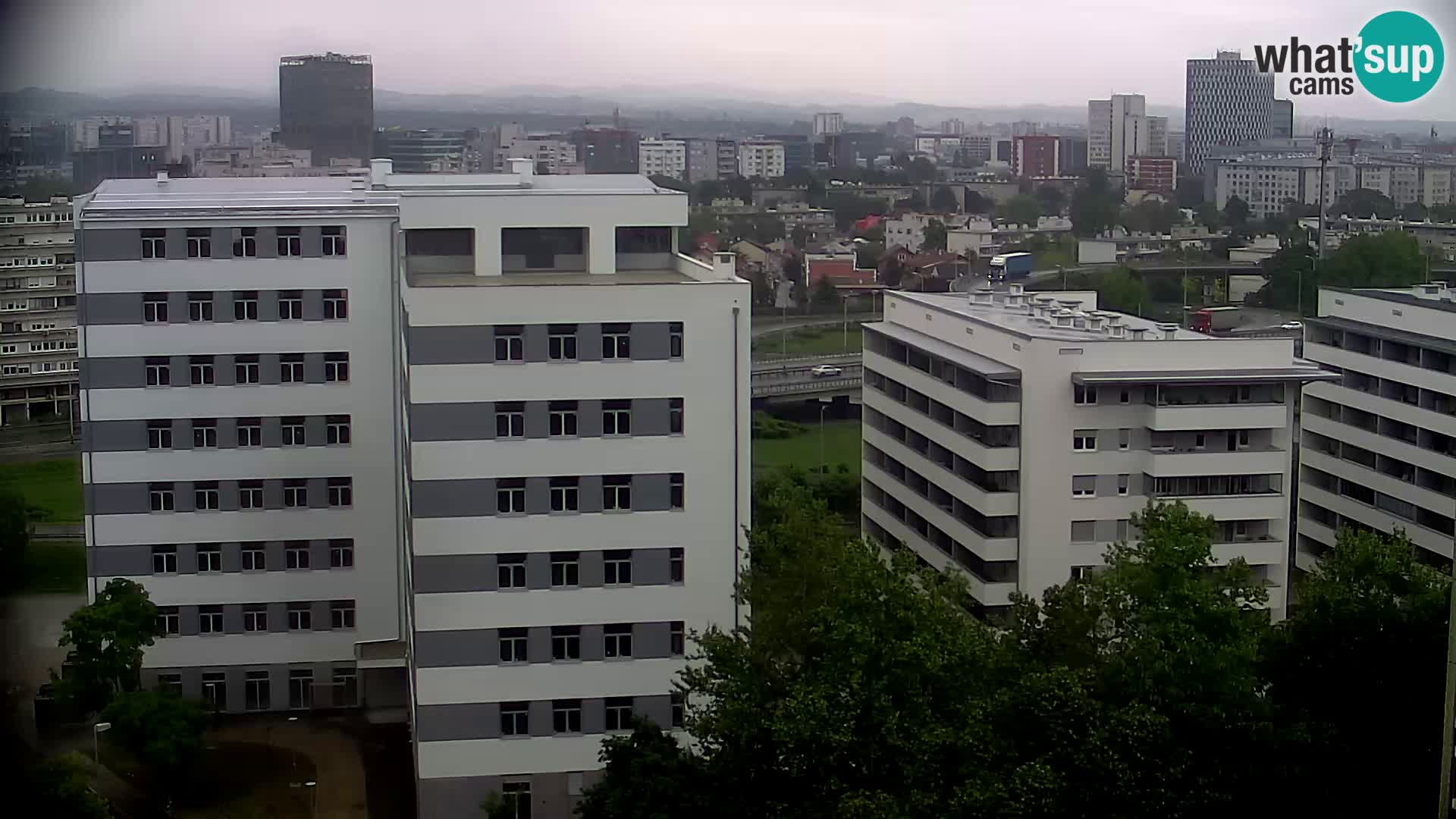 Krožišče Slavonske in Marin Držićeve ulice v Zagrebu v živo