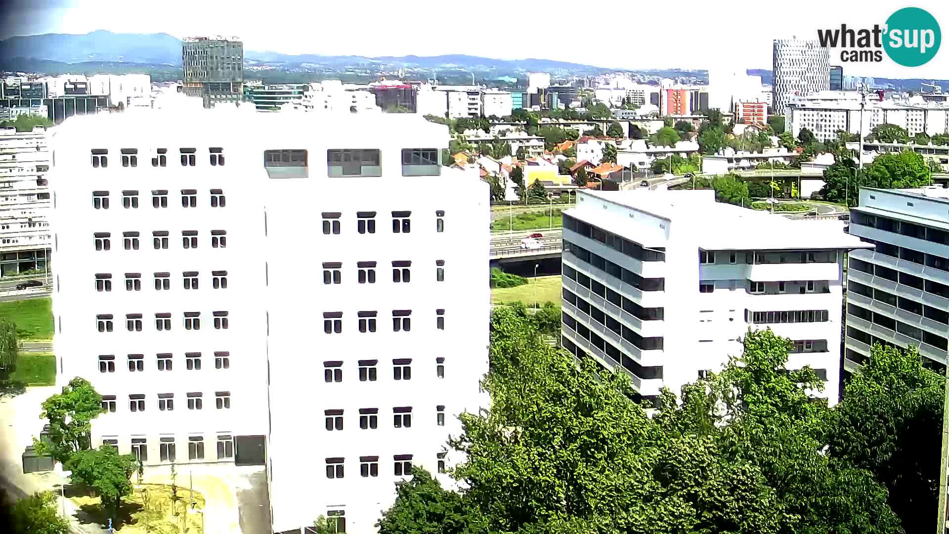 Rotatoria e incrocio viale Slavonska e Marin Držić  – webcam di Zagabria