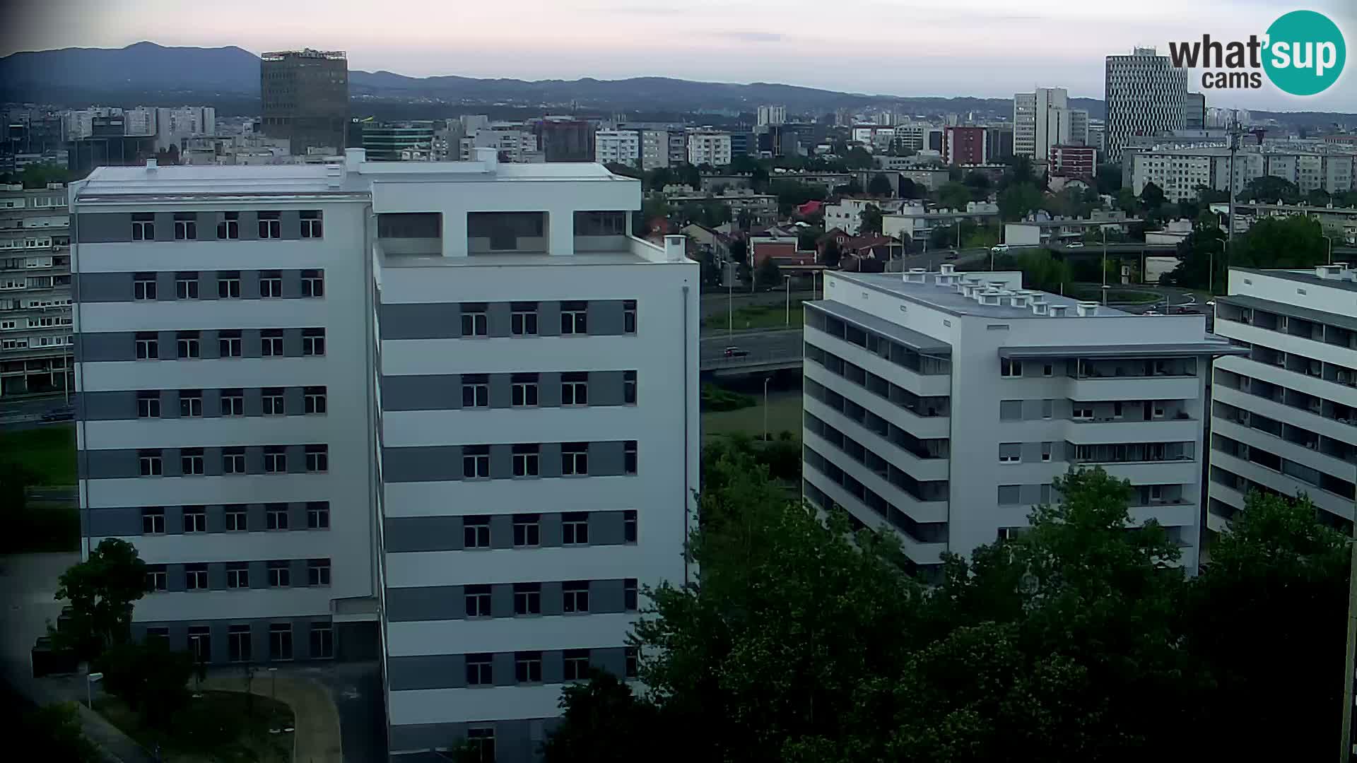 Rotatoria e incrocio viale Slavonska e Marin Držić  – webcam di Zagabria