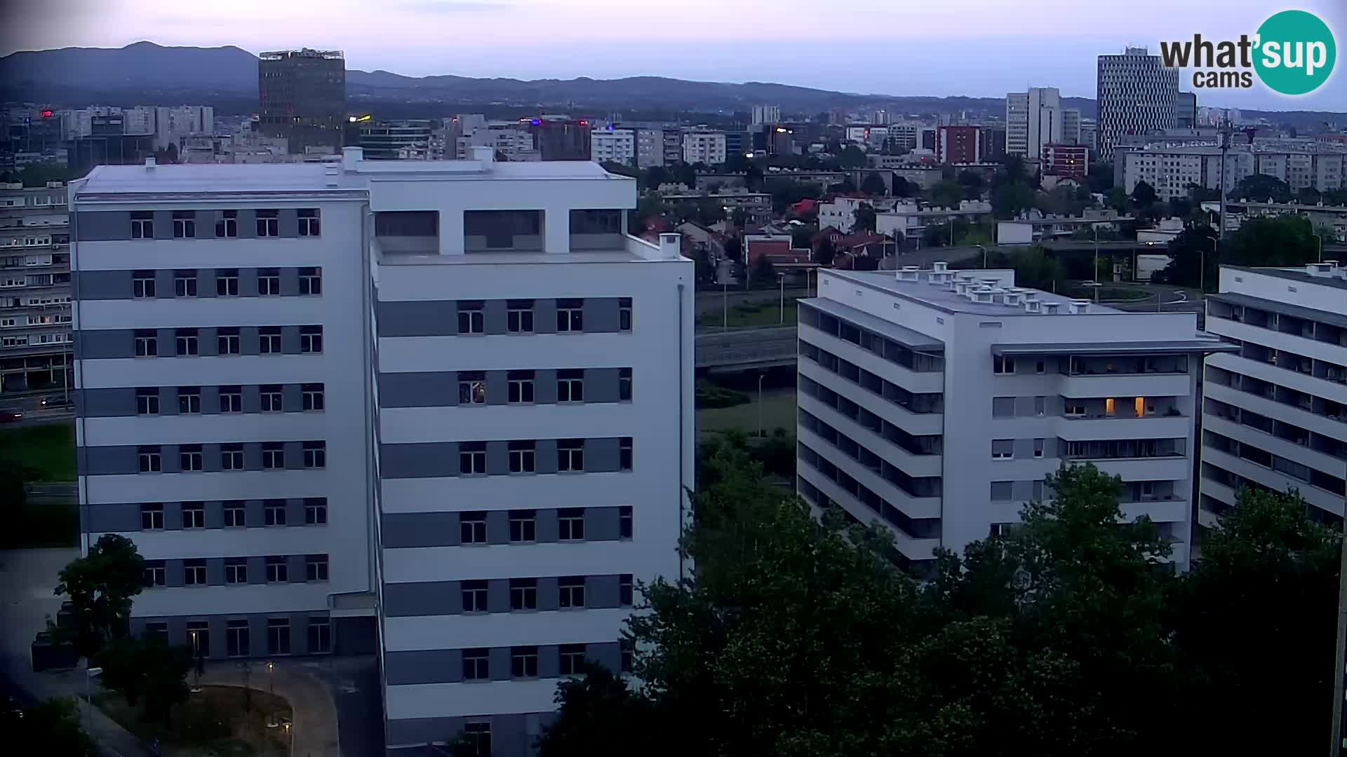 Live-Kreisverkehr Slavonska und Marin Držić Avenue zur Zagreb Webcam