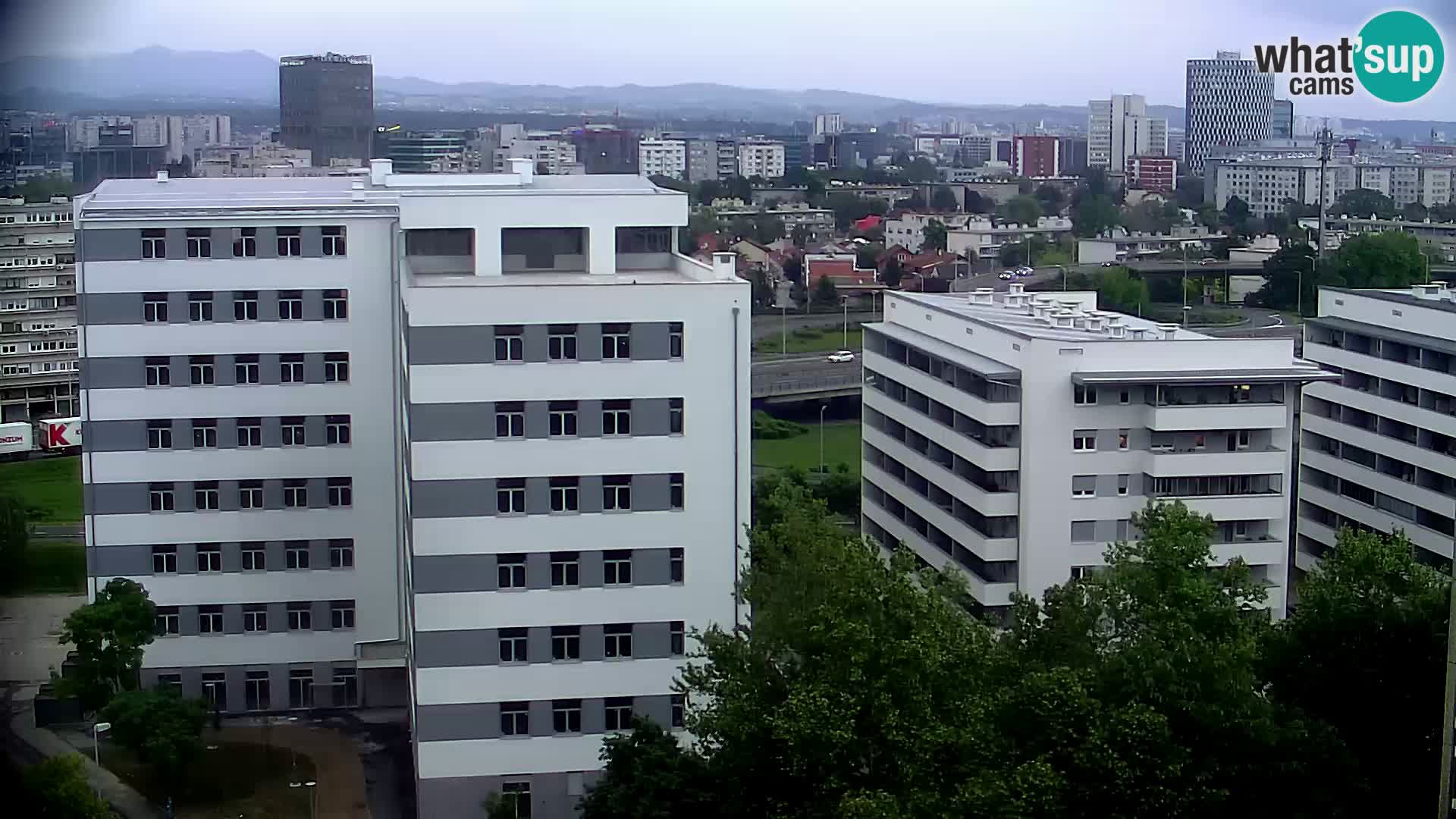 Rotatoria e incrocio viale Slavonska e Marin Držić  – webcam di Zagabria