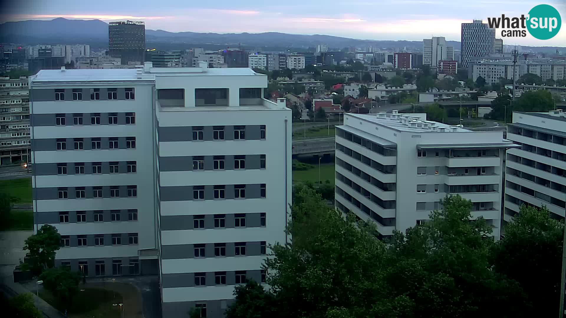 Live Interchange of Slavonska Avenue and Marin Držić Avenue in Zagreb webcam