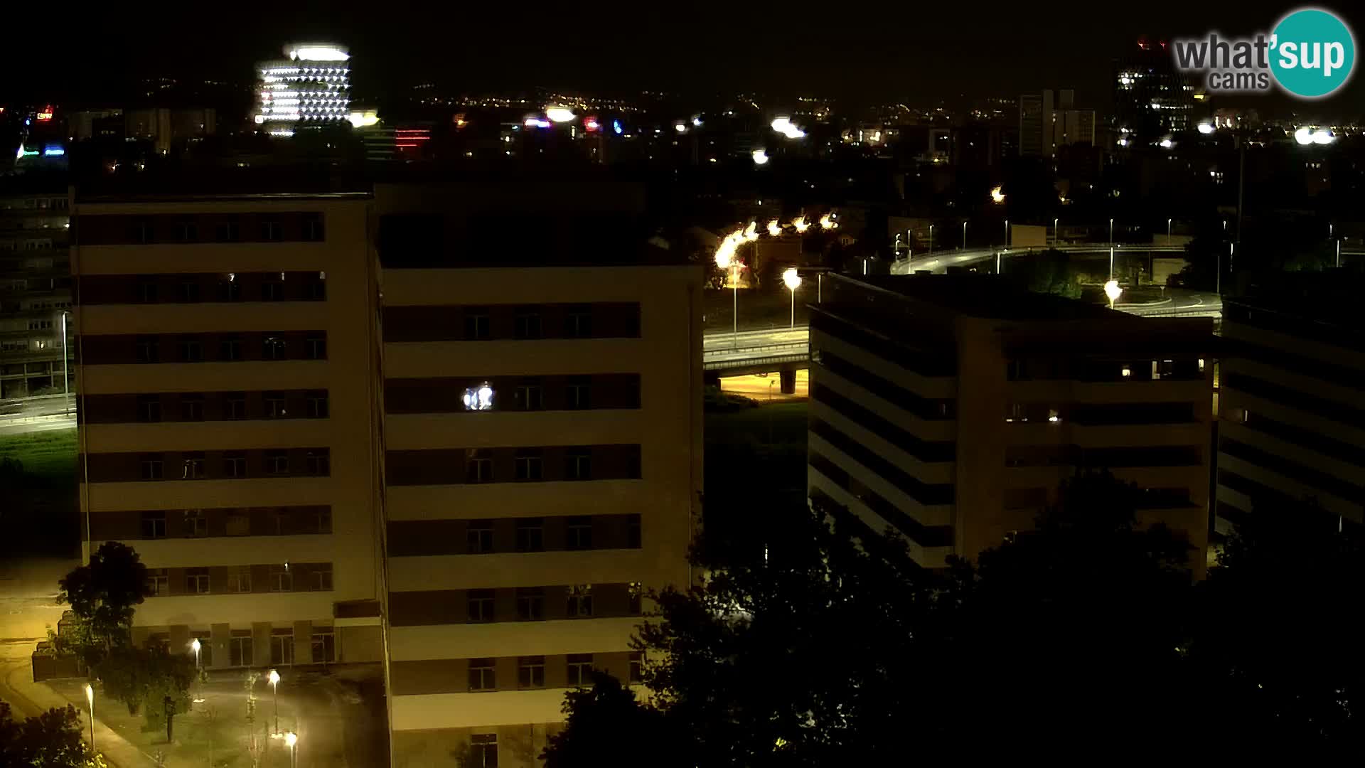 Krožišče Slavonske in Marin Držićeve ulice v Zagrebu v živo