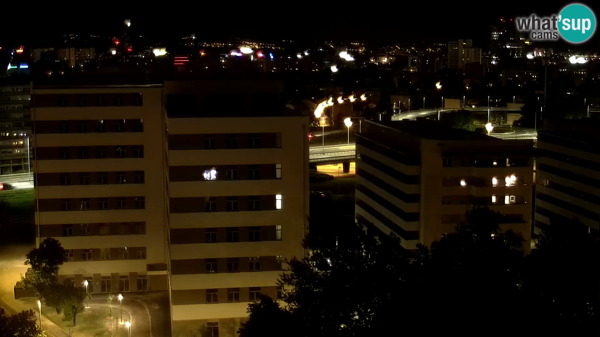 Rotatoria e incrocio viale Slavonska e Marin Držić  – webcam di Zagabria