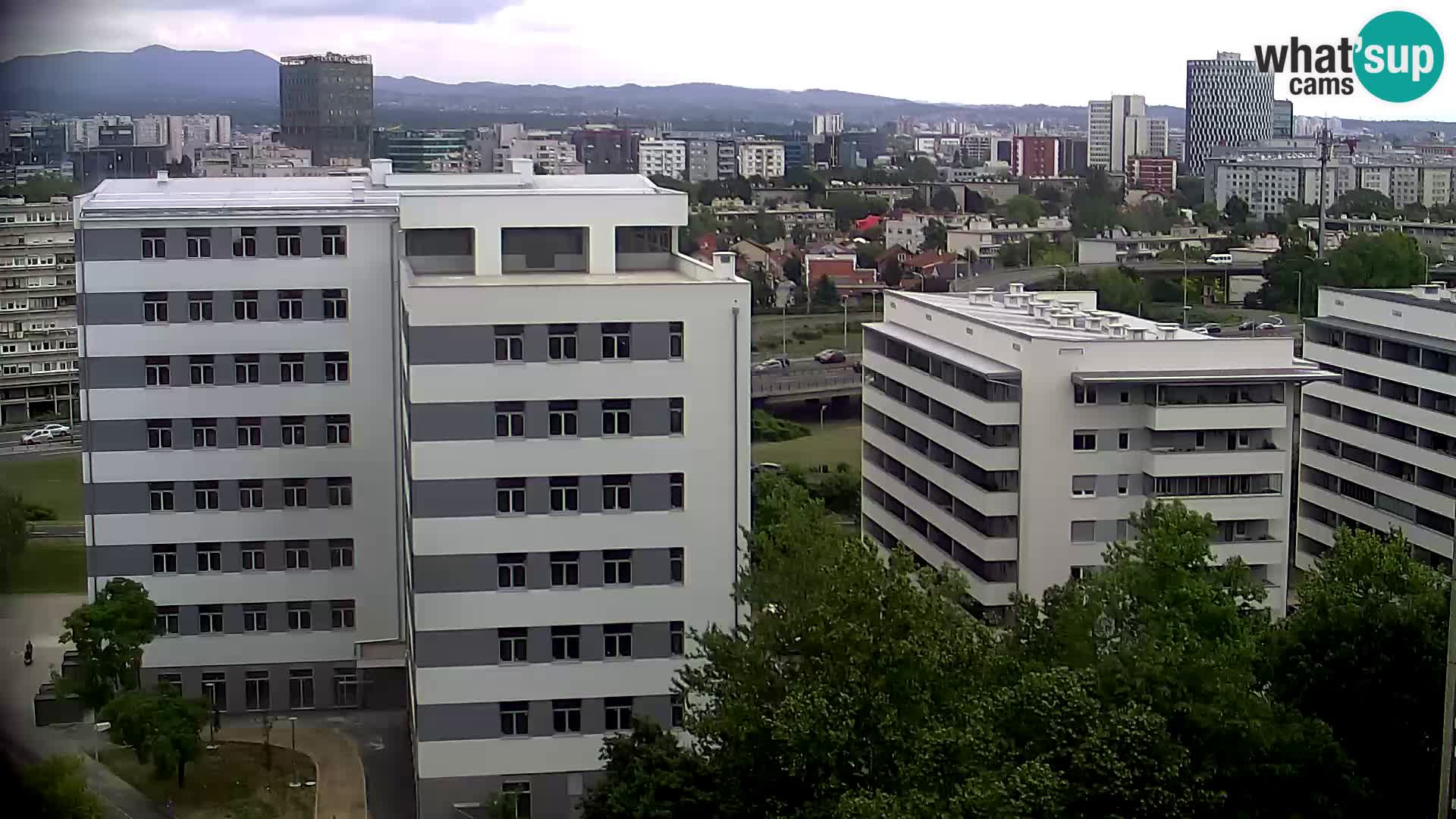 Live Interchange of Slavonska Avenue and Marin Držić Avenue in Zagreb webcam